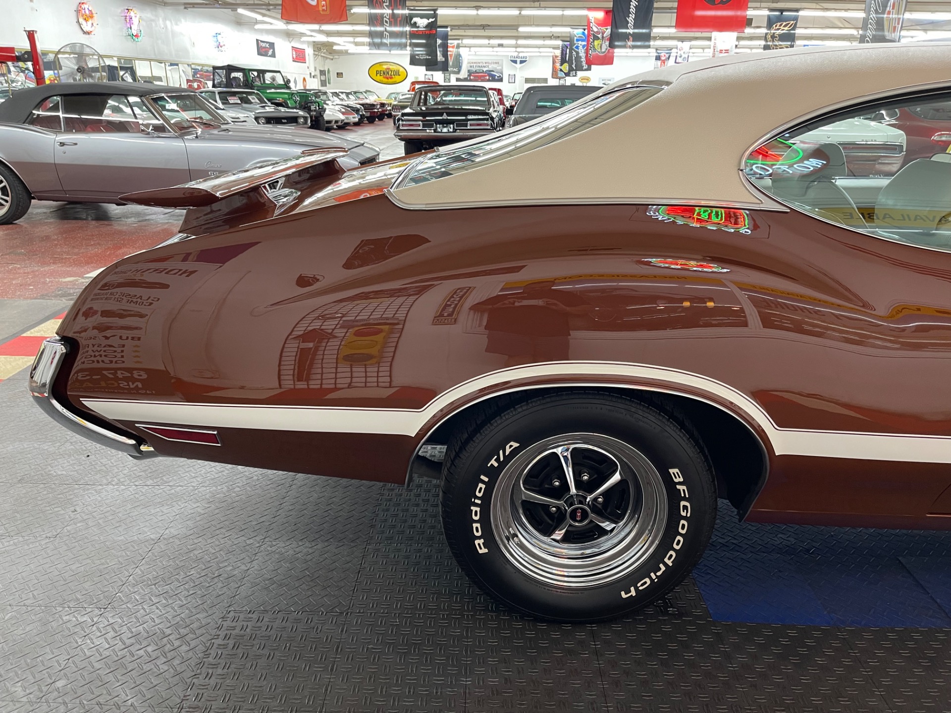 Used 1971 Oldsmobile 442 - W30 - NUMBERS MATCHING 455 ENGINE -SEE VIDEO | Mundelein, IL