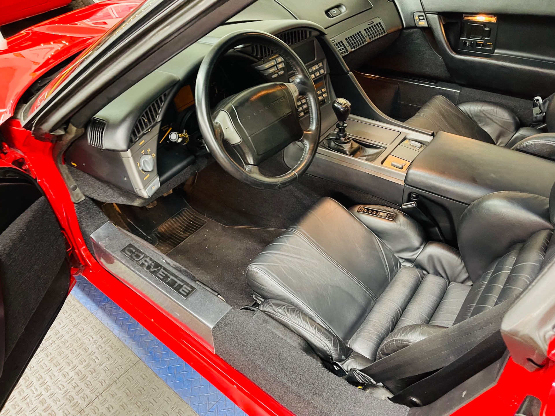 Used 1991 Chevrolet Corvette - COUPE - TARGA TOP - 6 SPEED MANUAL -SEE VIDEO | St. Petersburg, FL