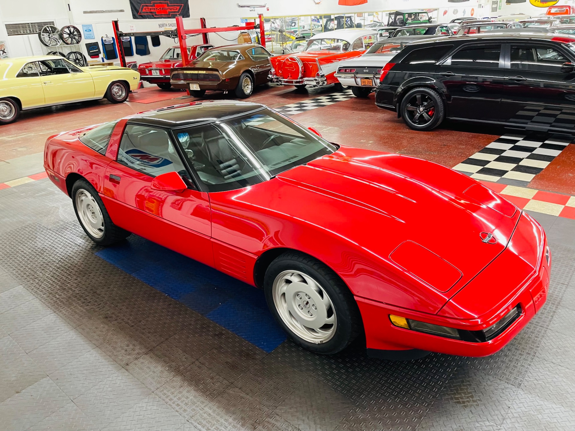 Used 1991 Chevrolet Corvette - COUPE - TARGA TOP - 6 SPEED MANUAL -SEE VIDEO | St. Petersburg, FL