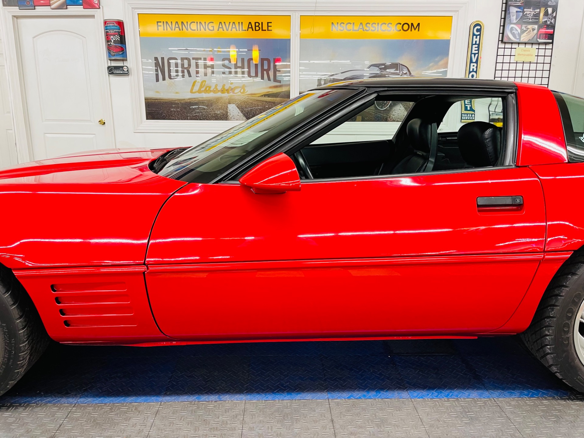 Used 1991 Chevrolet Corvette - COUPE - TARGA TOP - 6 SPEED MANUAL -SEE VIDEO | St. Petersburg, FL