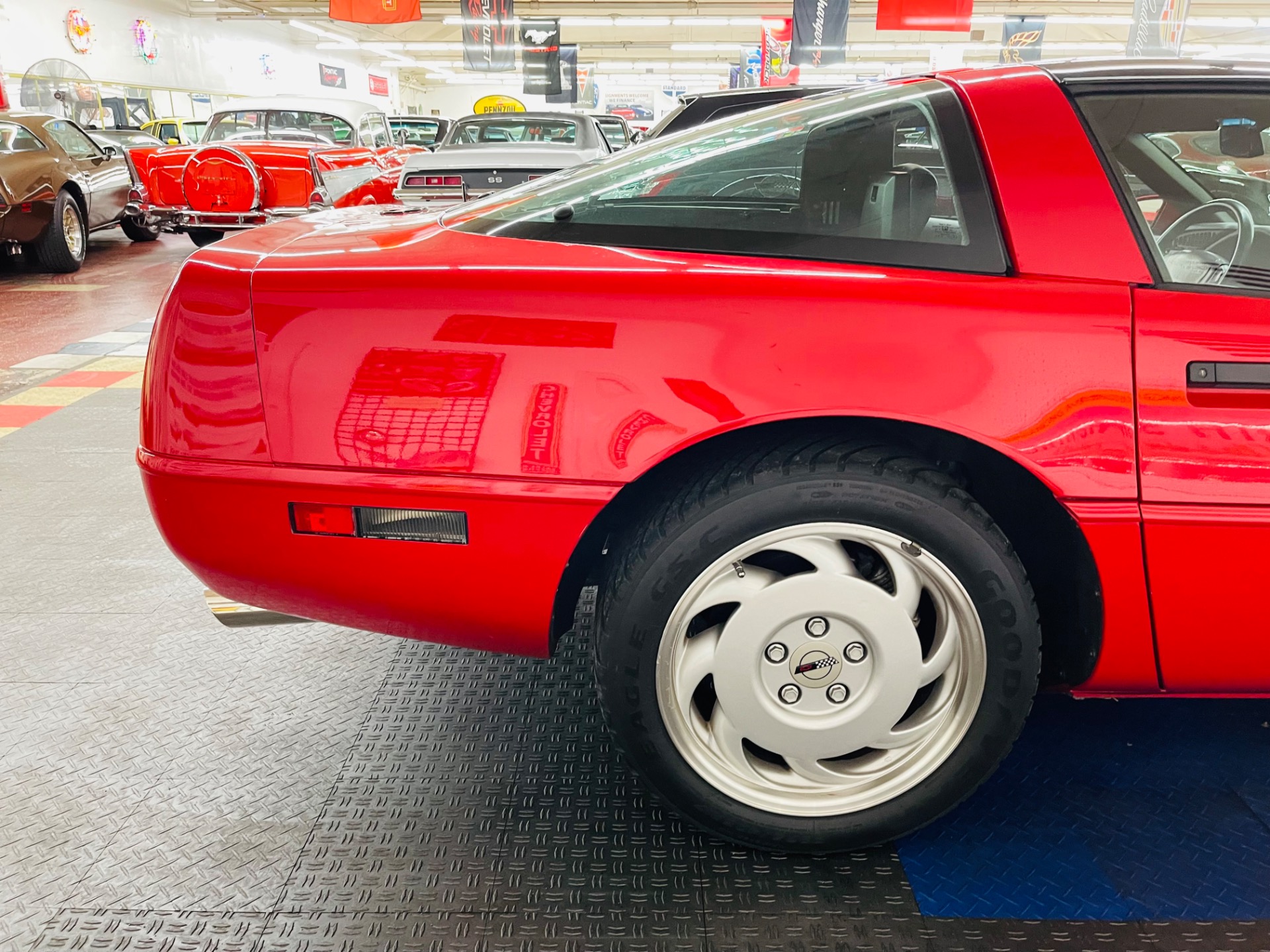 Used 1991 Chevrolet Corvette - COUPE - TARGA TOP - 6 SPEED MANUAL -SEE VIDEO | St. Petersburg, FL