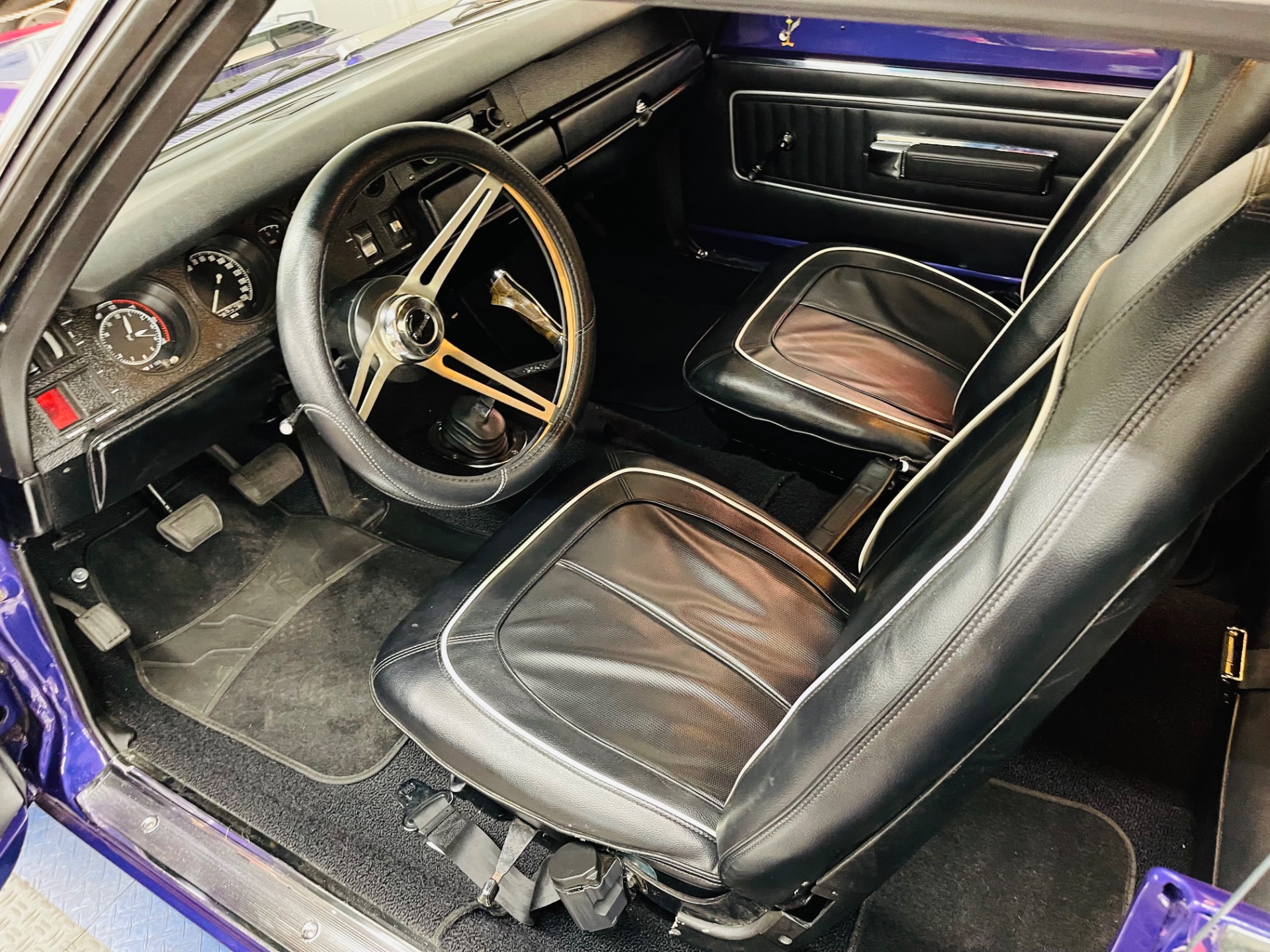 Used 1970 Plymouth Road Runner - PLUM CRAZY PURPLE - 440 ENGINE - 4 SPEED MANUAL -SEE VIDEO | St. Petersburg, FL
