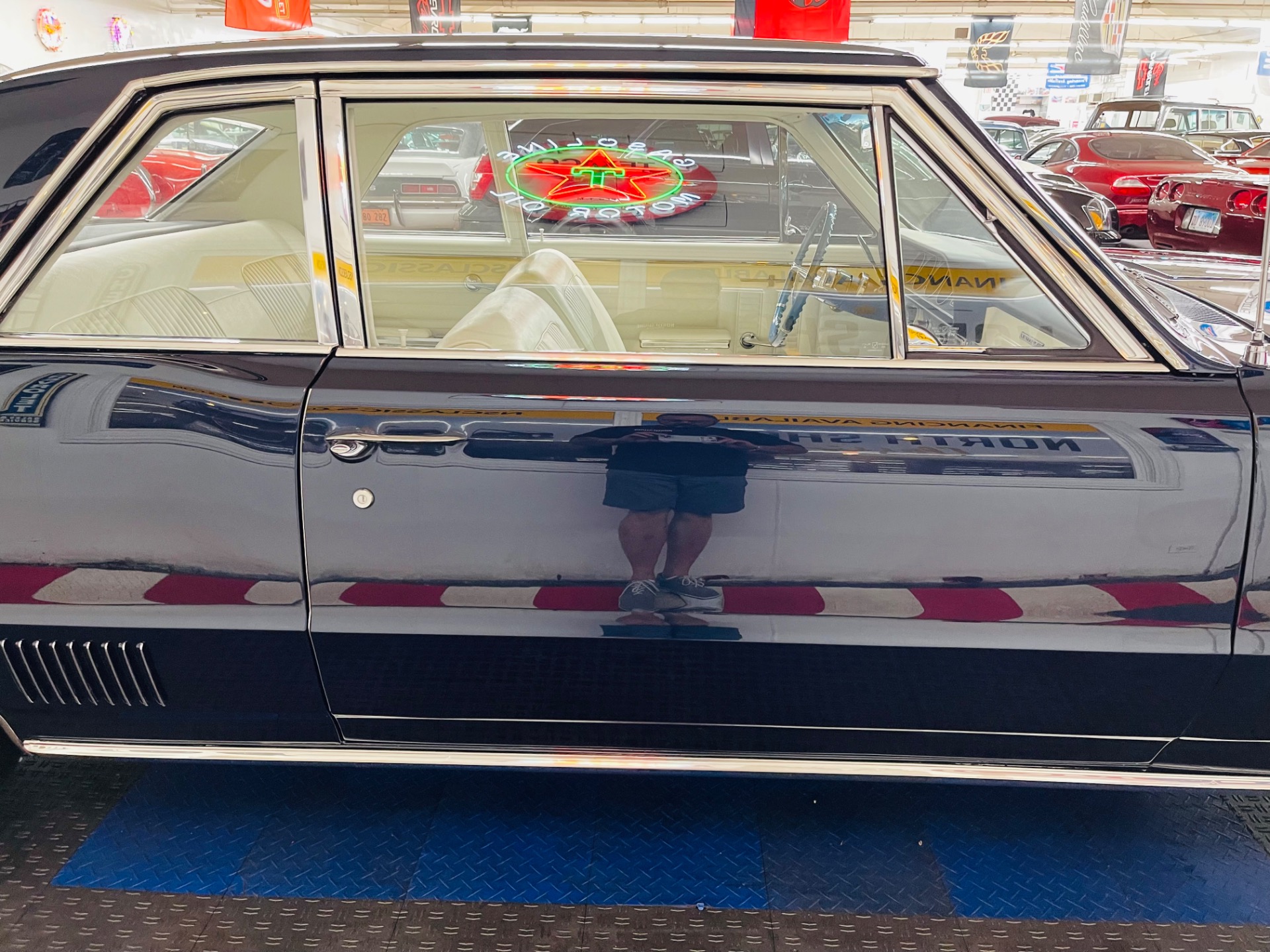 Used 1964 Pontiac LeMans - CONCOURSE GOLD LEVEL RESTORATION -SEE VIDEO | Mundelein, IL
