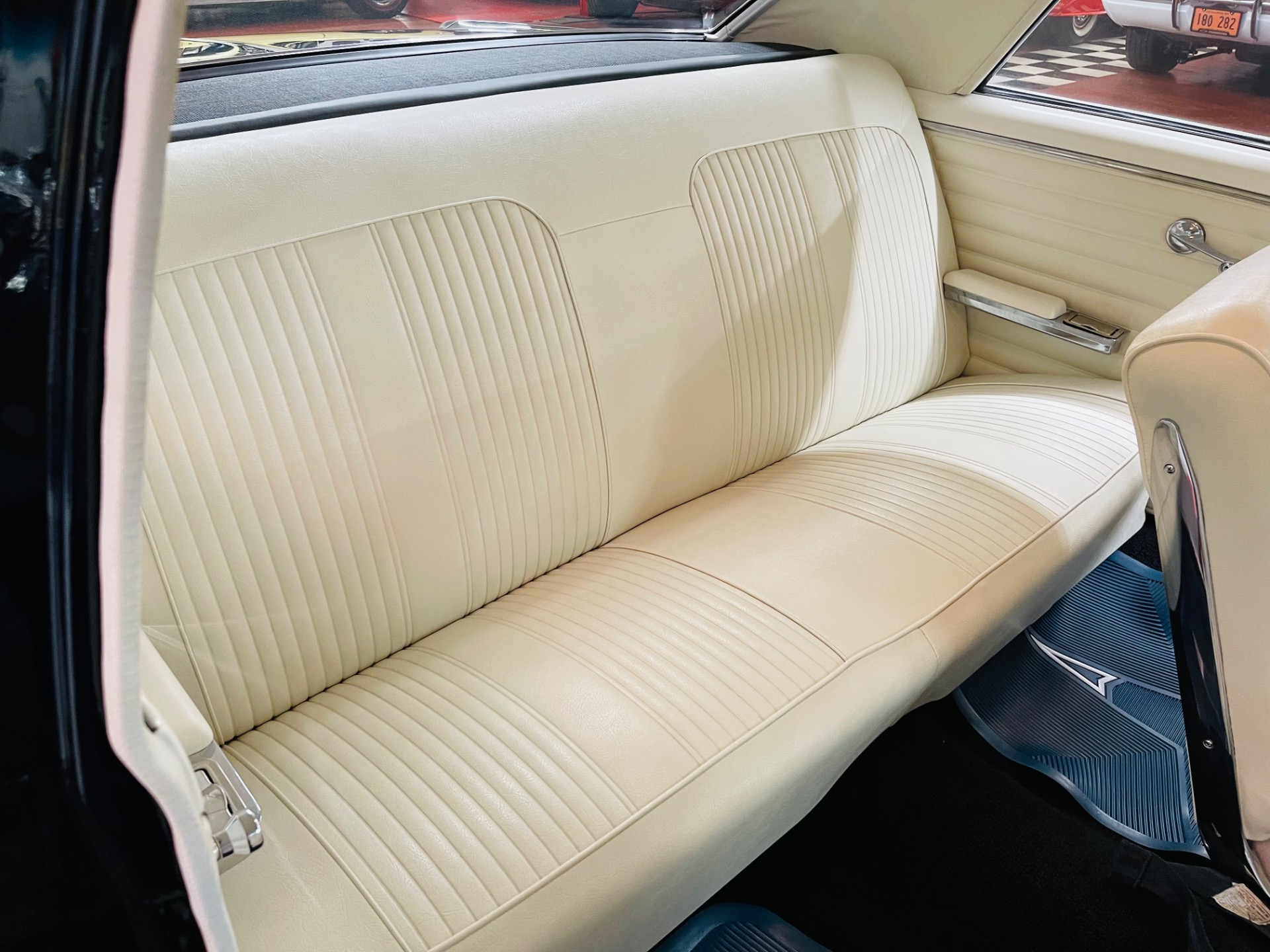 Used 1964 Pontiac LeMans - CONCOURSE GOLD LEVEL RESTORATION -SEE VIDEO | Mundelein, IL