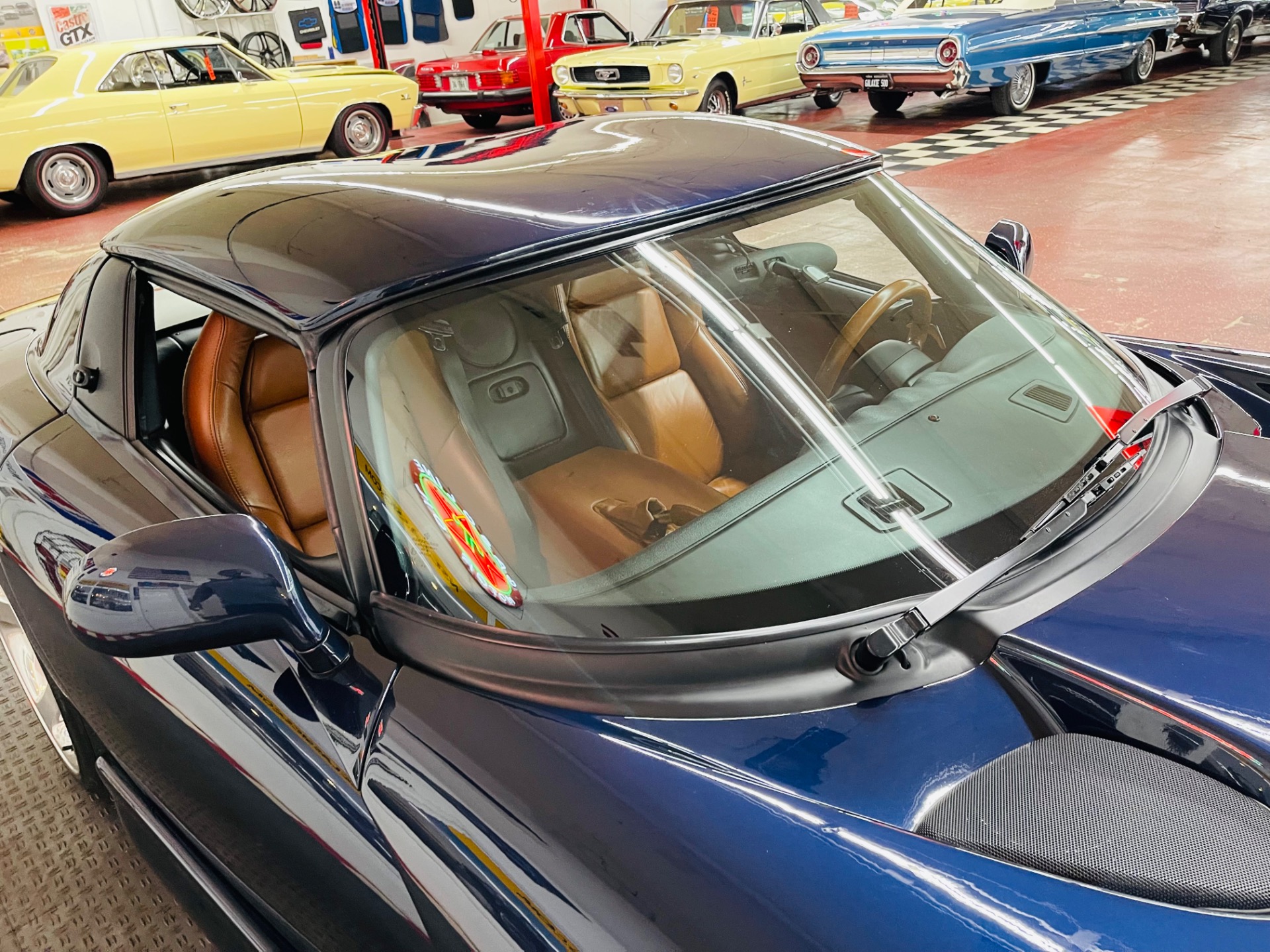 Used 2001 Dodge Viper RT/10 Super Low Miles Rare Color Combo | Mundelein, IL