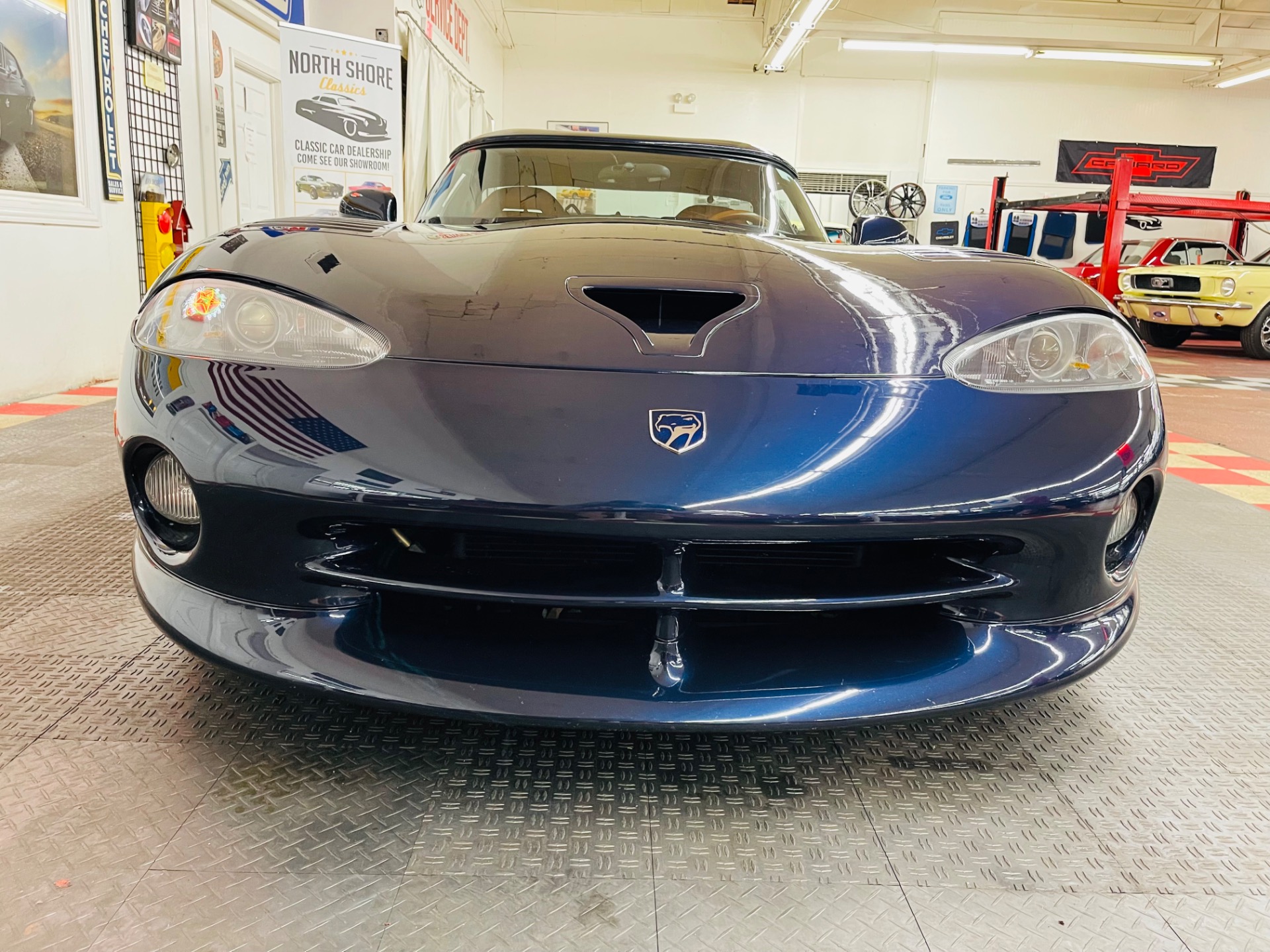 Used 2001 Dodge Viper RT/10 Super Low Miles Rare Color Combo | Mundelein, IL