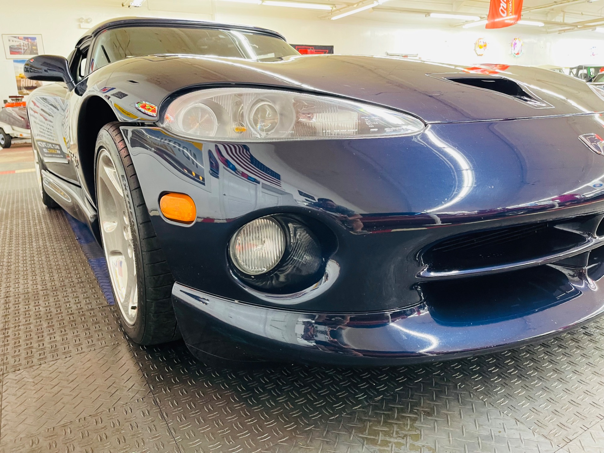 Used 2001 Dodge Viper RT/10 Super Low Miles Rare Color Combo | Mundelein, IL
