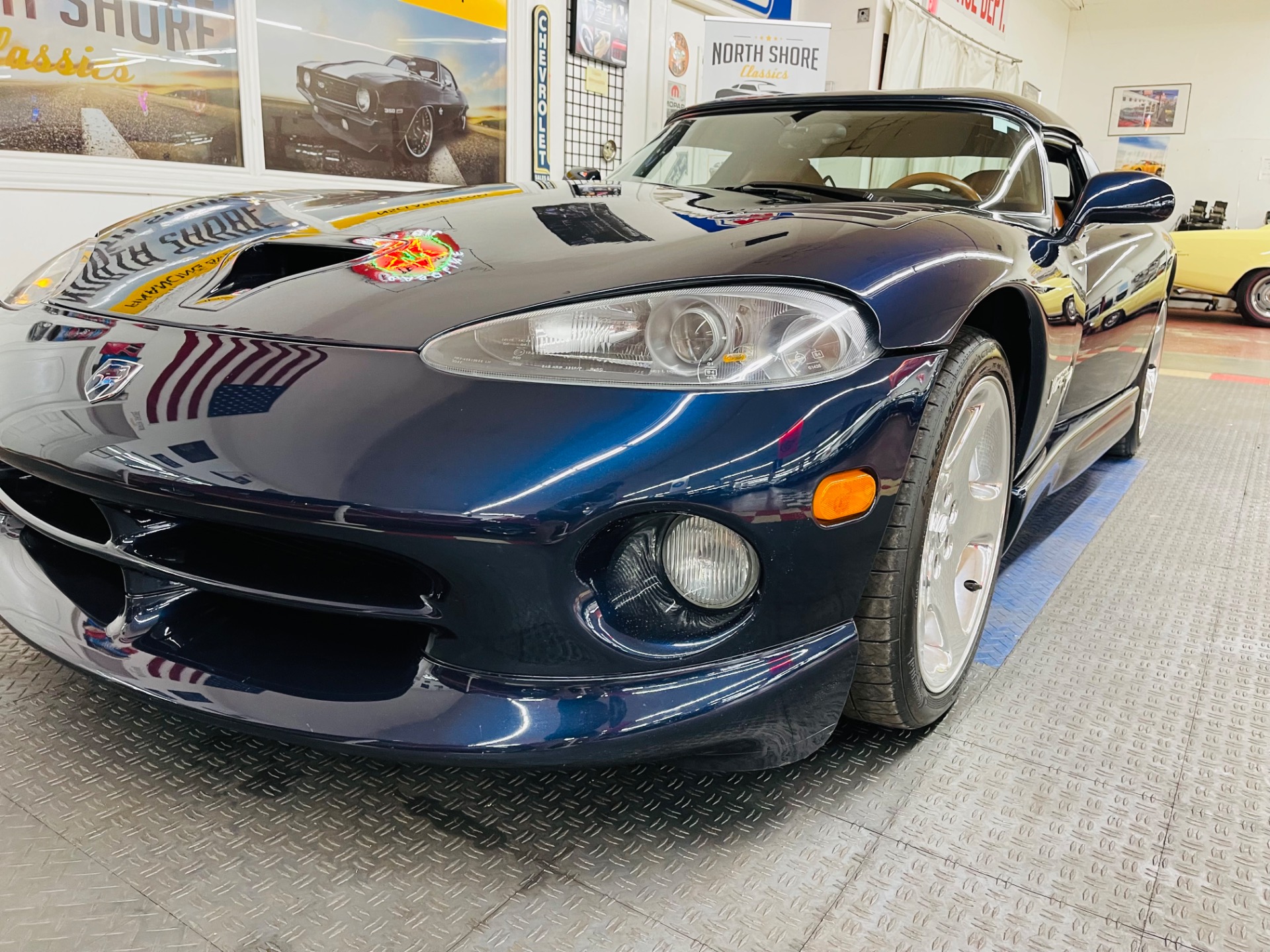 Used 2001 Dodge Viper RT/10 Super Low Miles Rare Color Combo | Mundelein, IL