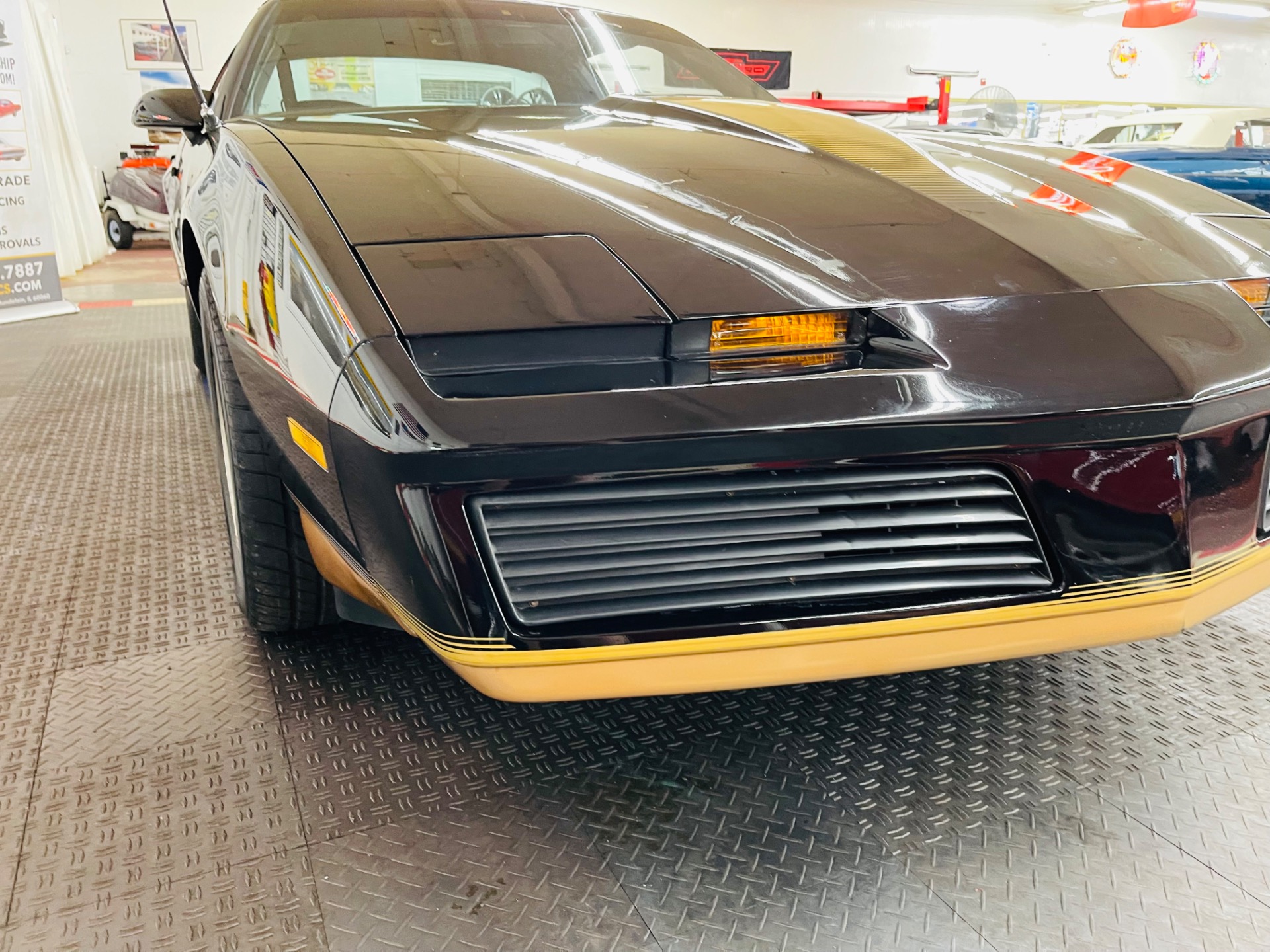 Used 1983 Pontiac Firebird - TRANS AM - SUPER LOW MILES -SEE VIDEO | St. Petersburg, FL