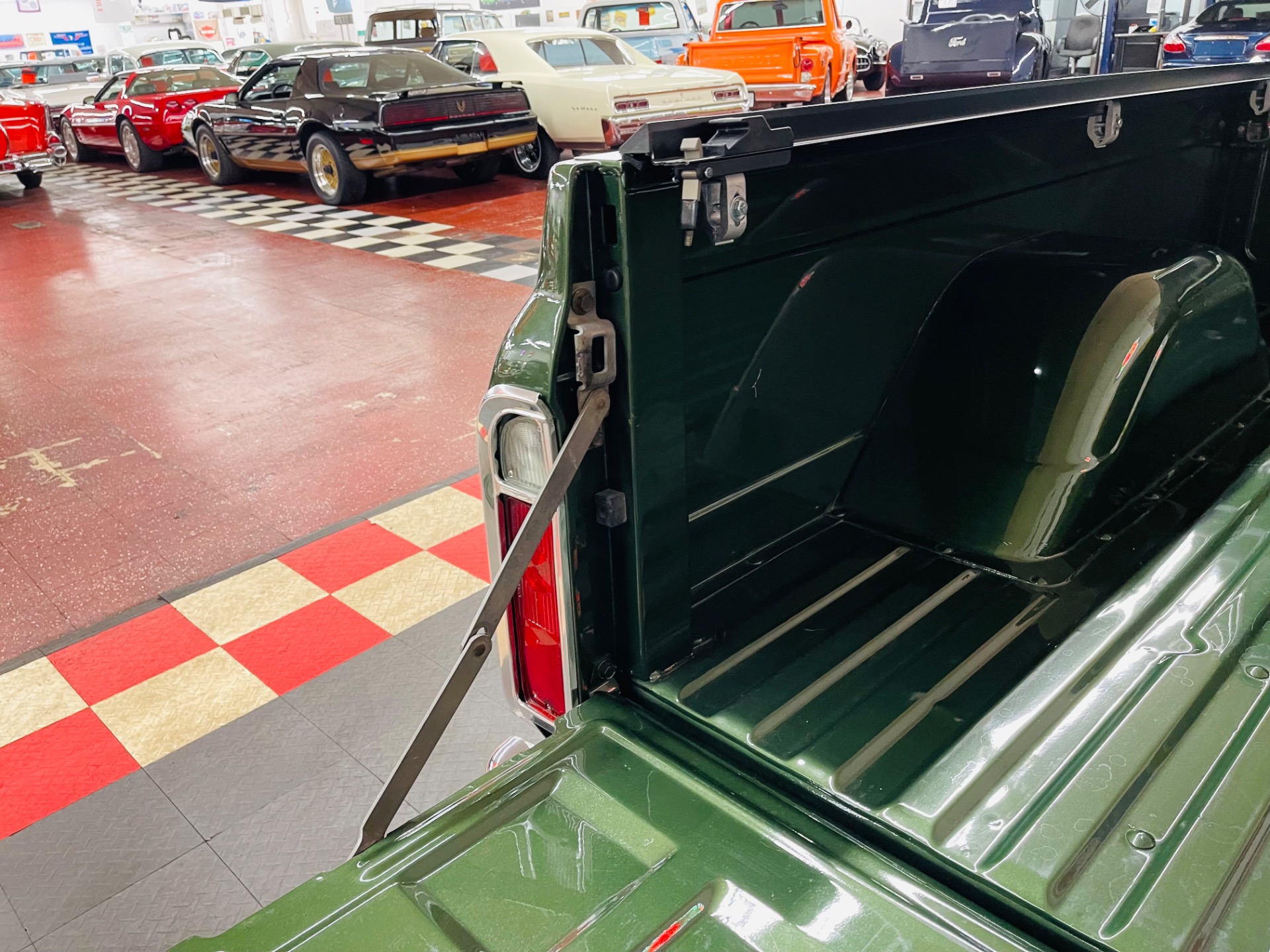 Used 1971 Chevrolet C 10 Restored C 10 with A/C-SEE VIDEO | Mundelein, IL