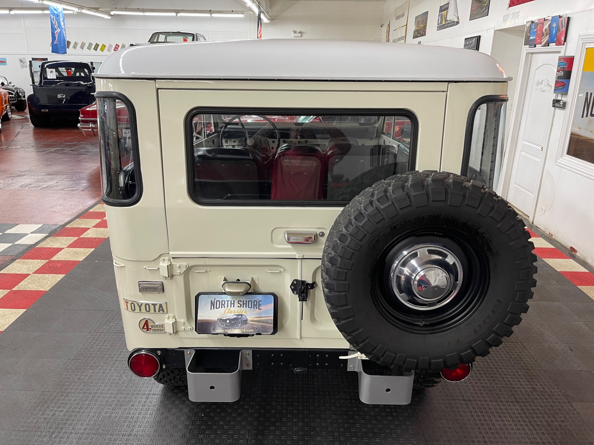 1972 Toyota FJ 40 12