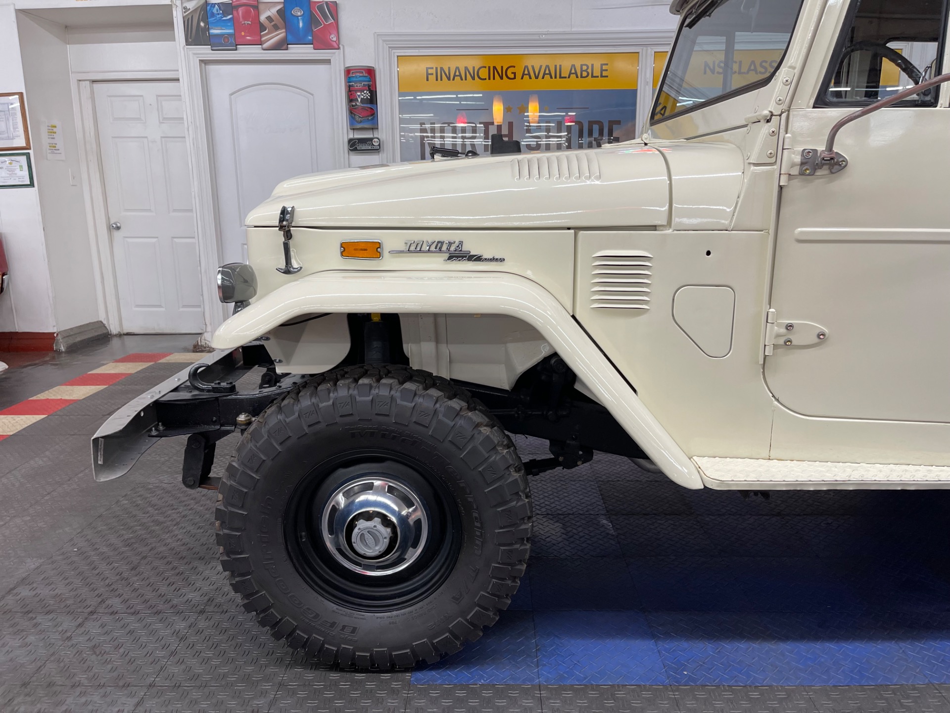 1972 Toyota FJ 40 19