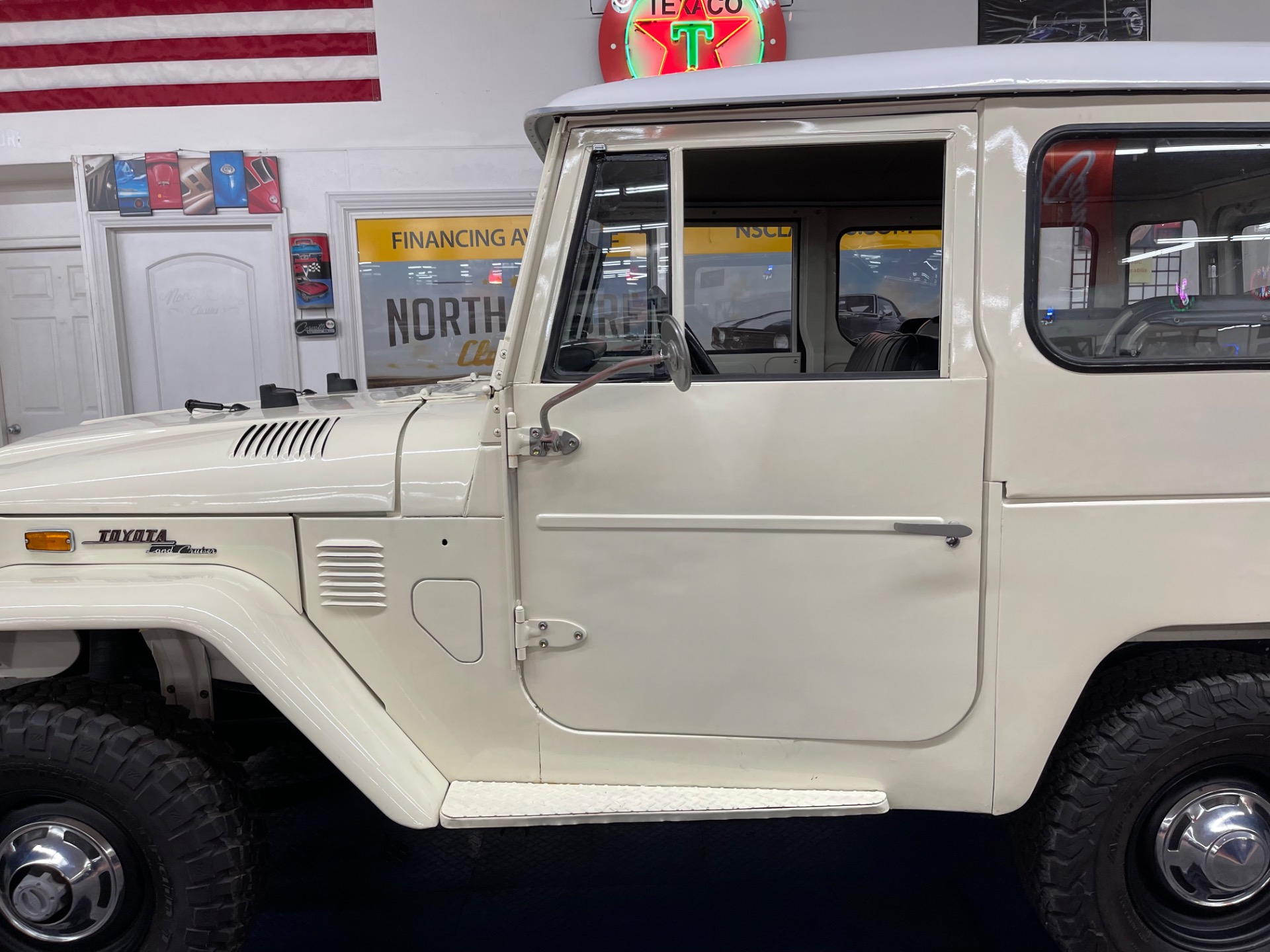 Used 1972 Toyota FJ 40 - VINTAGE SUV - 4 WHEEL DRIVE -SEE VIDEO | Mundelein, IL