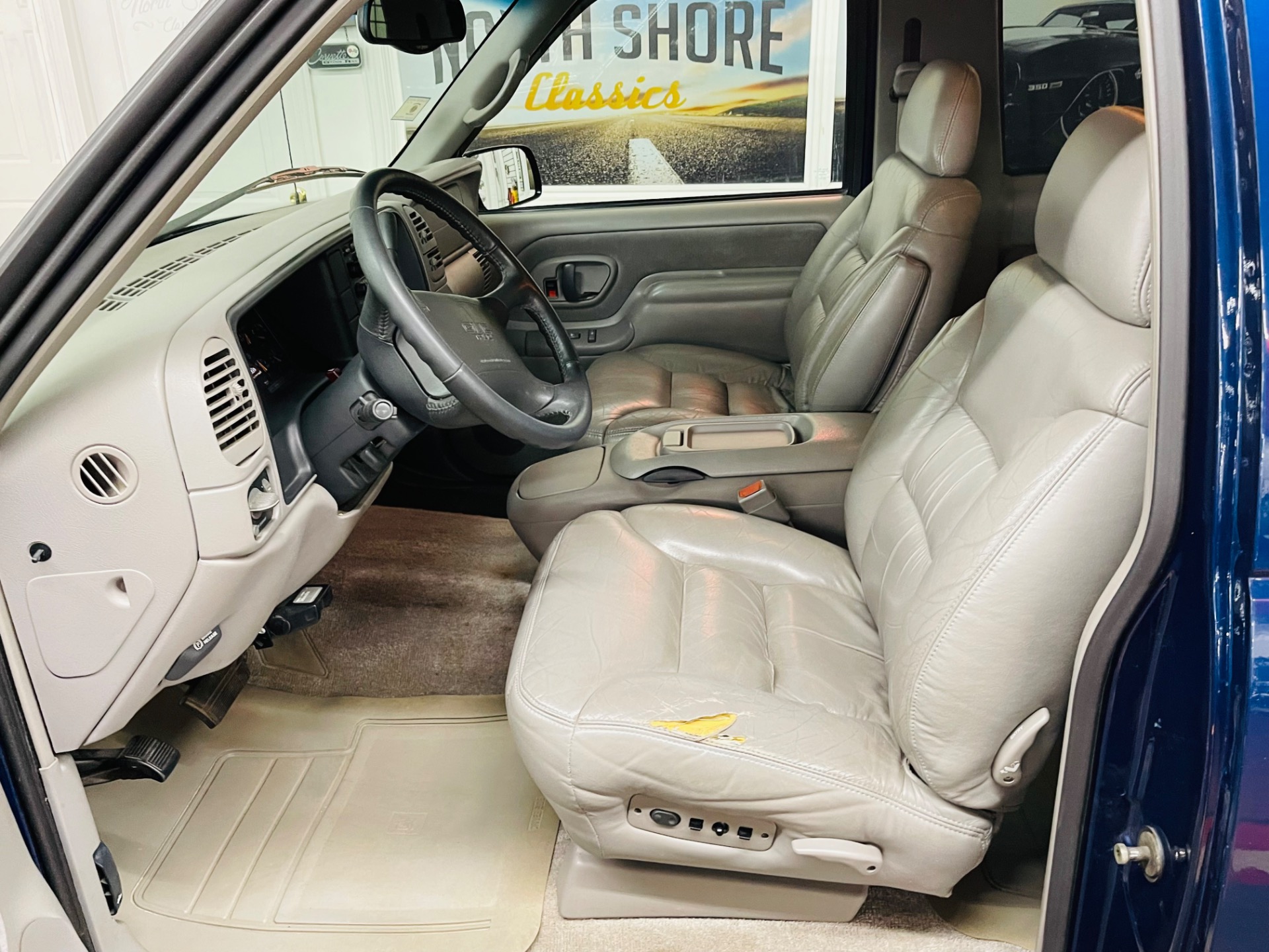 Used 1997 GMC Yukon - SLT PACKAGE - 2 DOOR - ONE OWNER -SEE VIDEO | Mundelein, IL