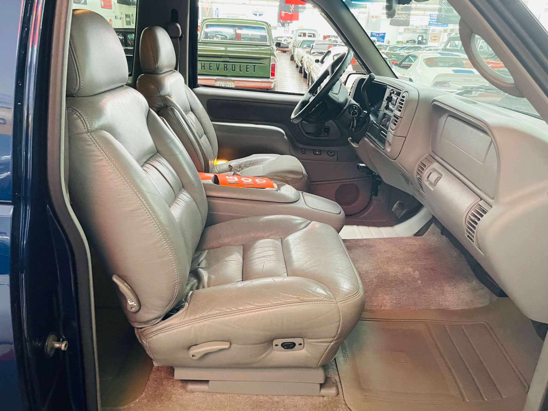 Used 1997 GMC Yukon - SLT PACKAGE - 2 DOOR - ONE OWNER -SEE VIDEO | Mundelein, IL