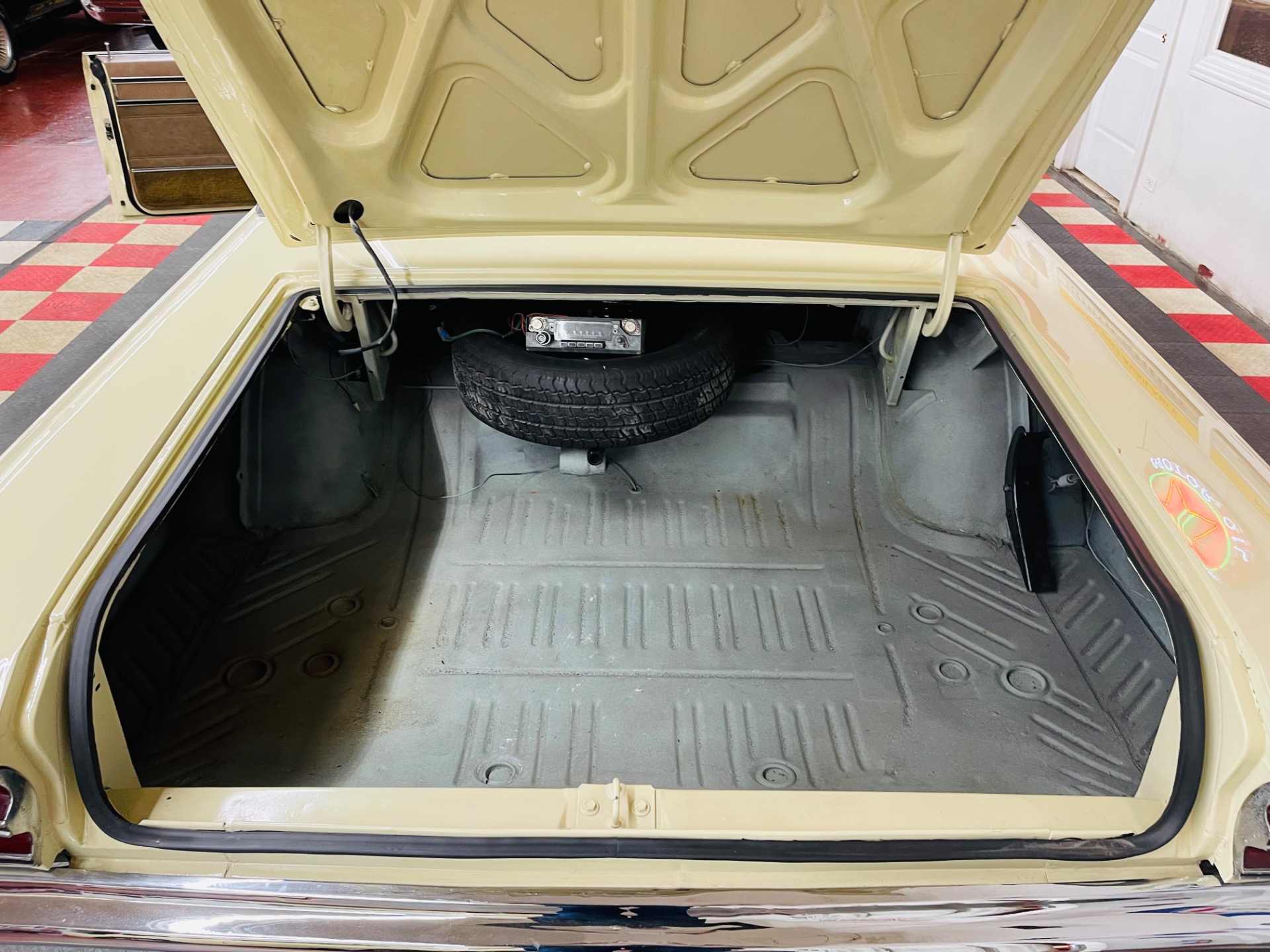 Used 1966 Dodge Monaco - 2 DOOR HARDTOP - GREAT DRIVING CLASSIC -SEE VIDEO | Mundelein, IL