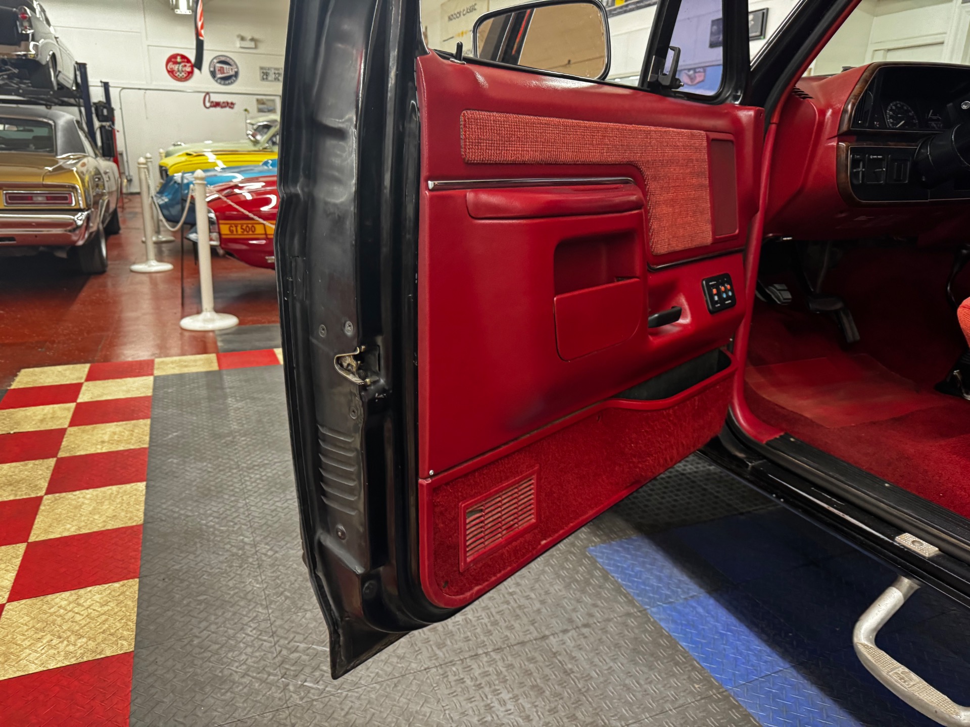 Used 1989 Ford F-150 - CLEAN SOUTHERN TRUCK - 4 WHEEL DRIVE -SEE VIDEO | Mundelein, IL