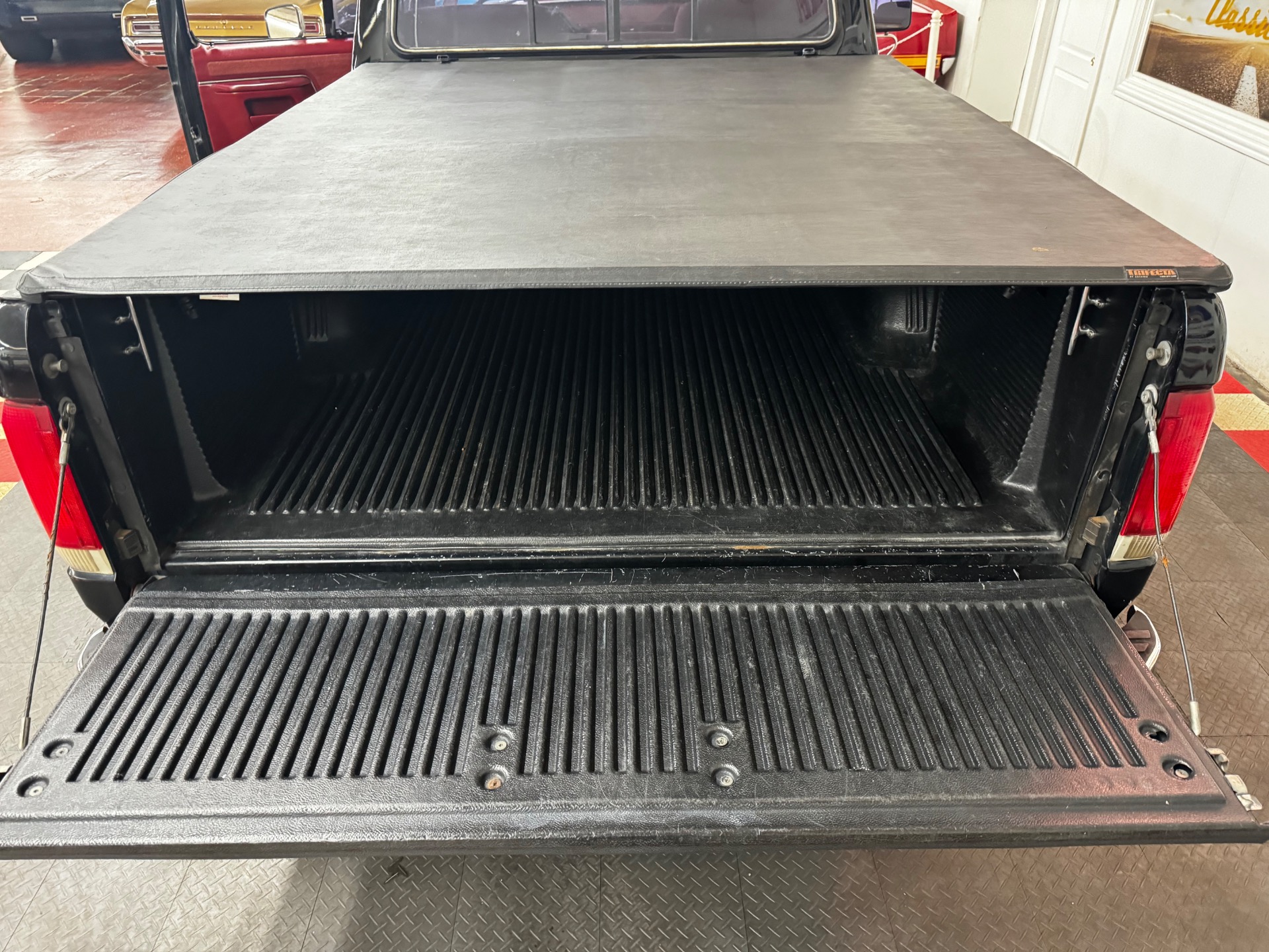 Used 1989 Ford F-150 - CLEAN SOUTHERN TRUCK - 4 WHEEL DRIVE -SEE VIDEO | Mundelein, IL