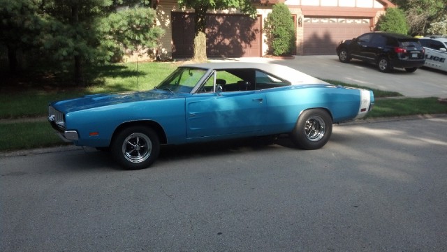 Used 1969 Dodge Charger HEMI-RT Badged-FULLY RESTORED | Mundelein, IL