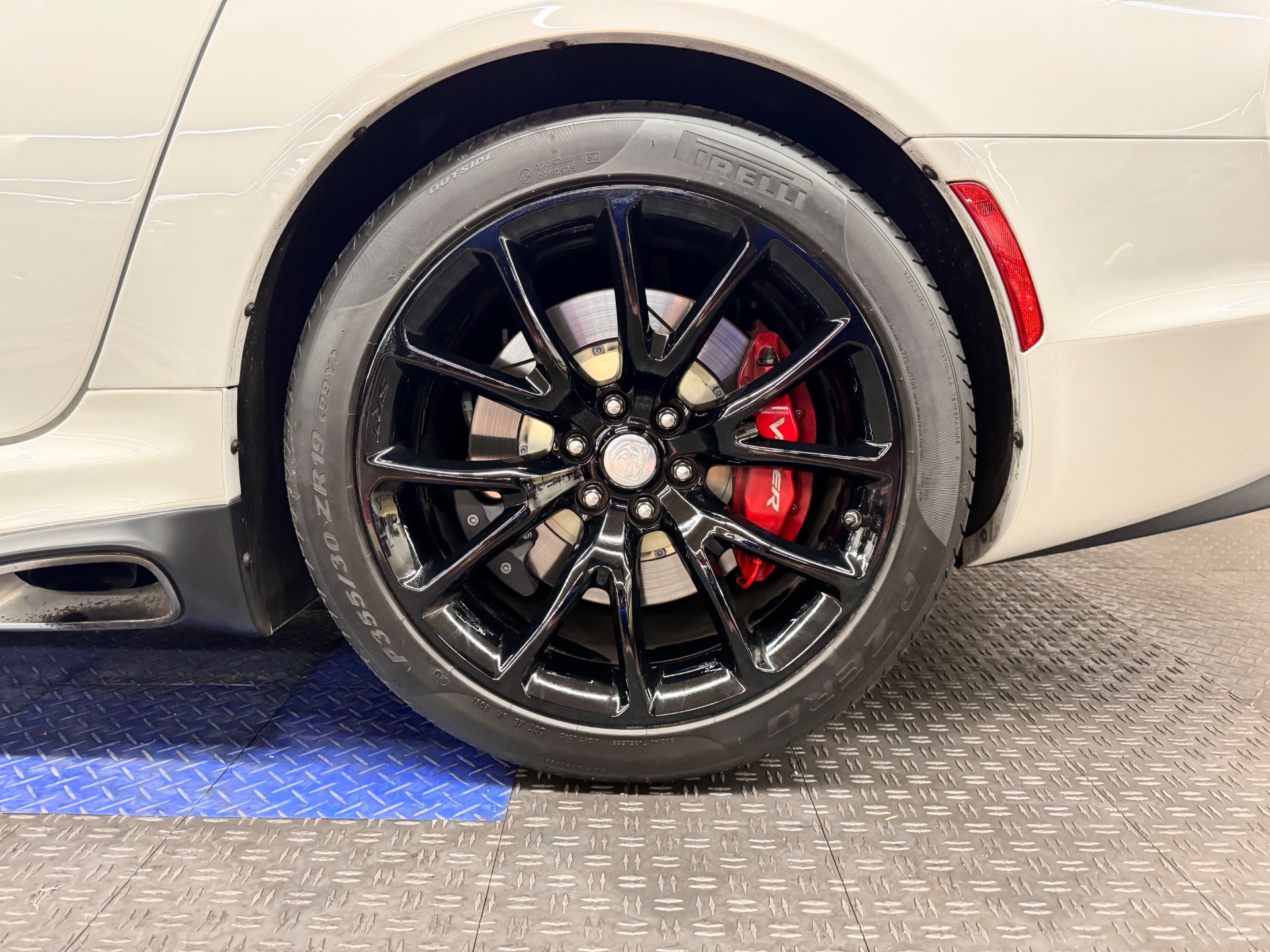 2014 Dodge SRT Viper 25