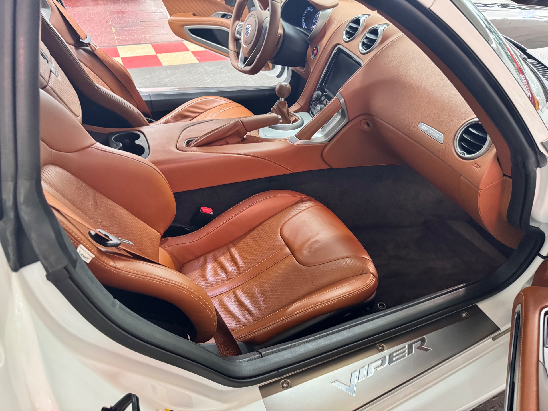 2014 Dodge SRT Viper 44
