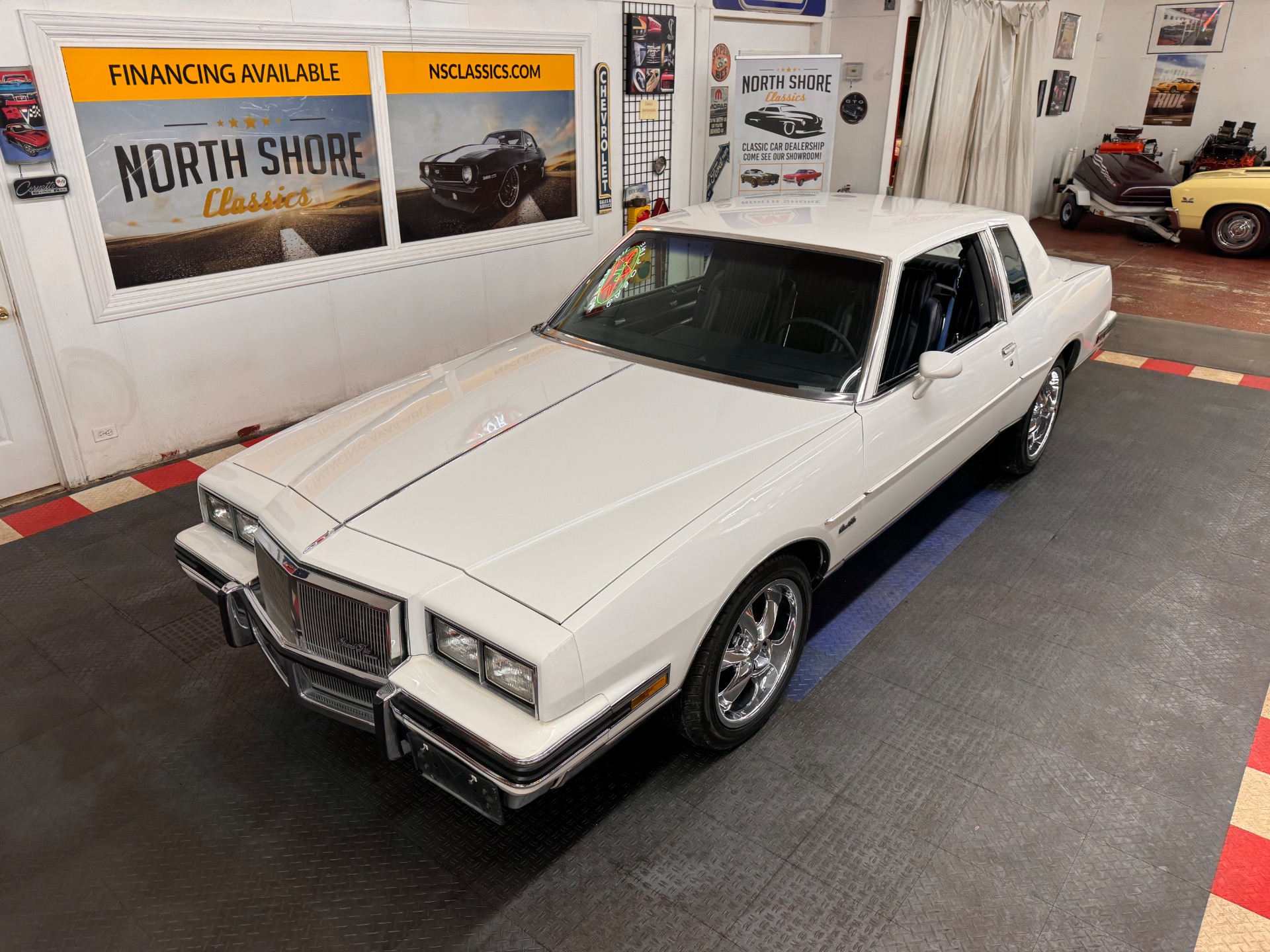 1981 Pontiac Grand Prix 27