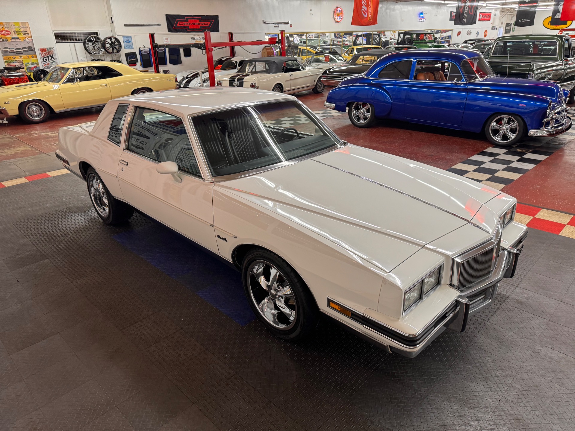 1981 Pontiac Grand Prix 29