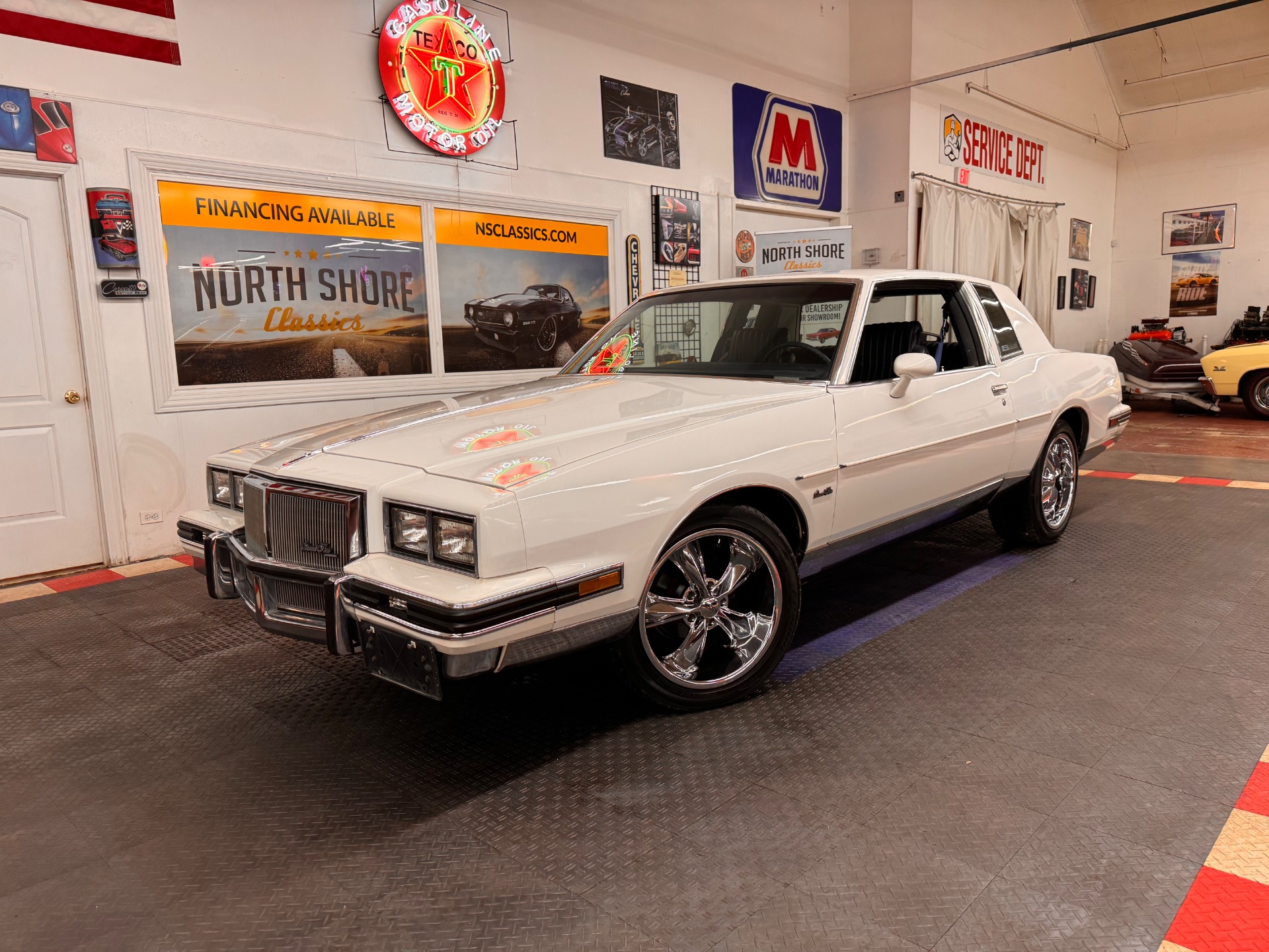 1981 Pontiac Grand Prix 2