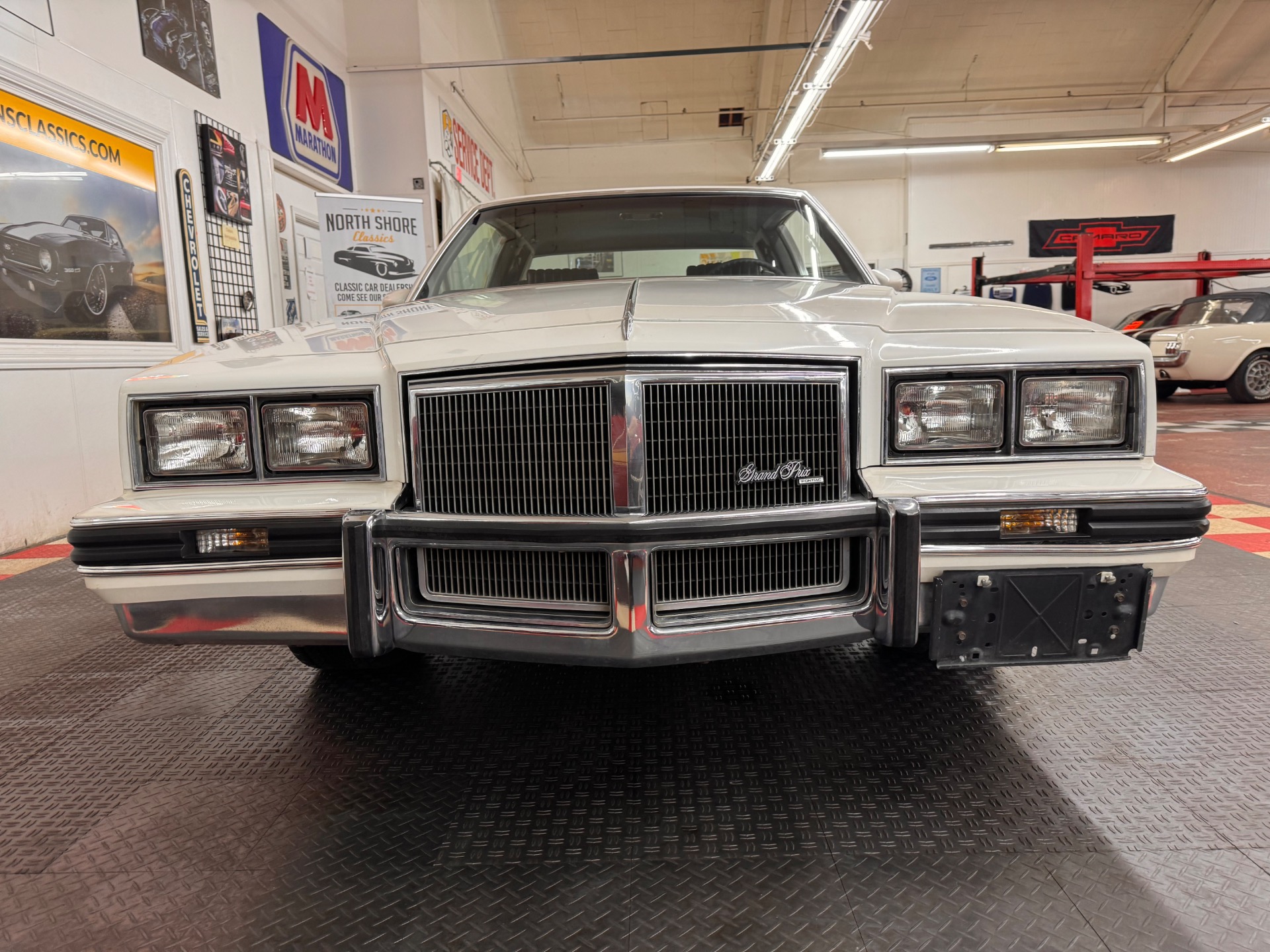 1981 Pontiac Grand Prix 6