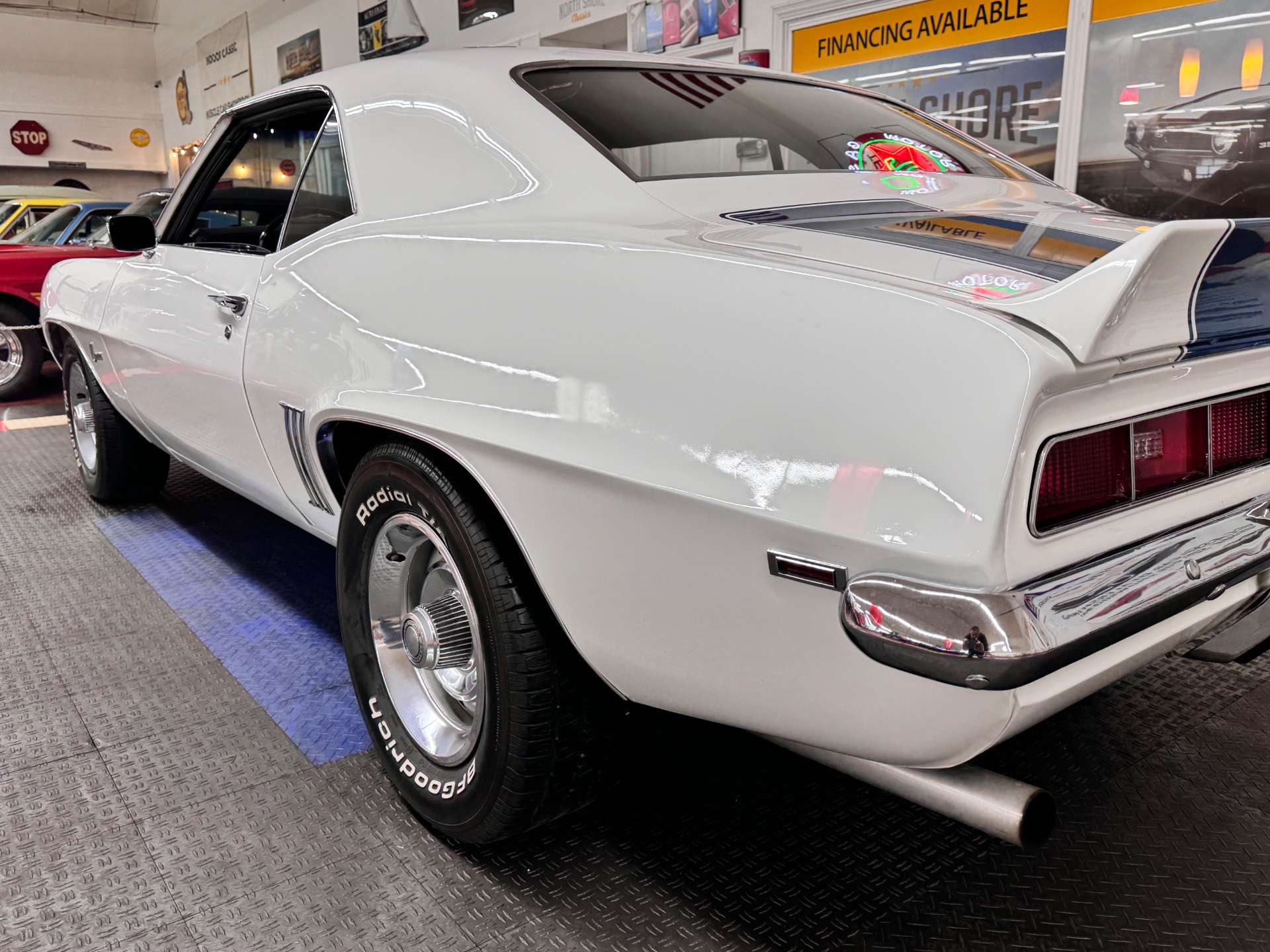 1969 Chevrolet Camaro 24