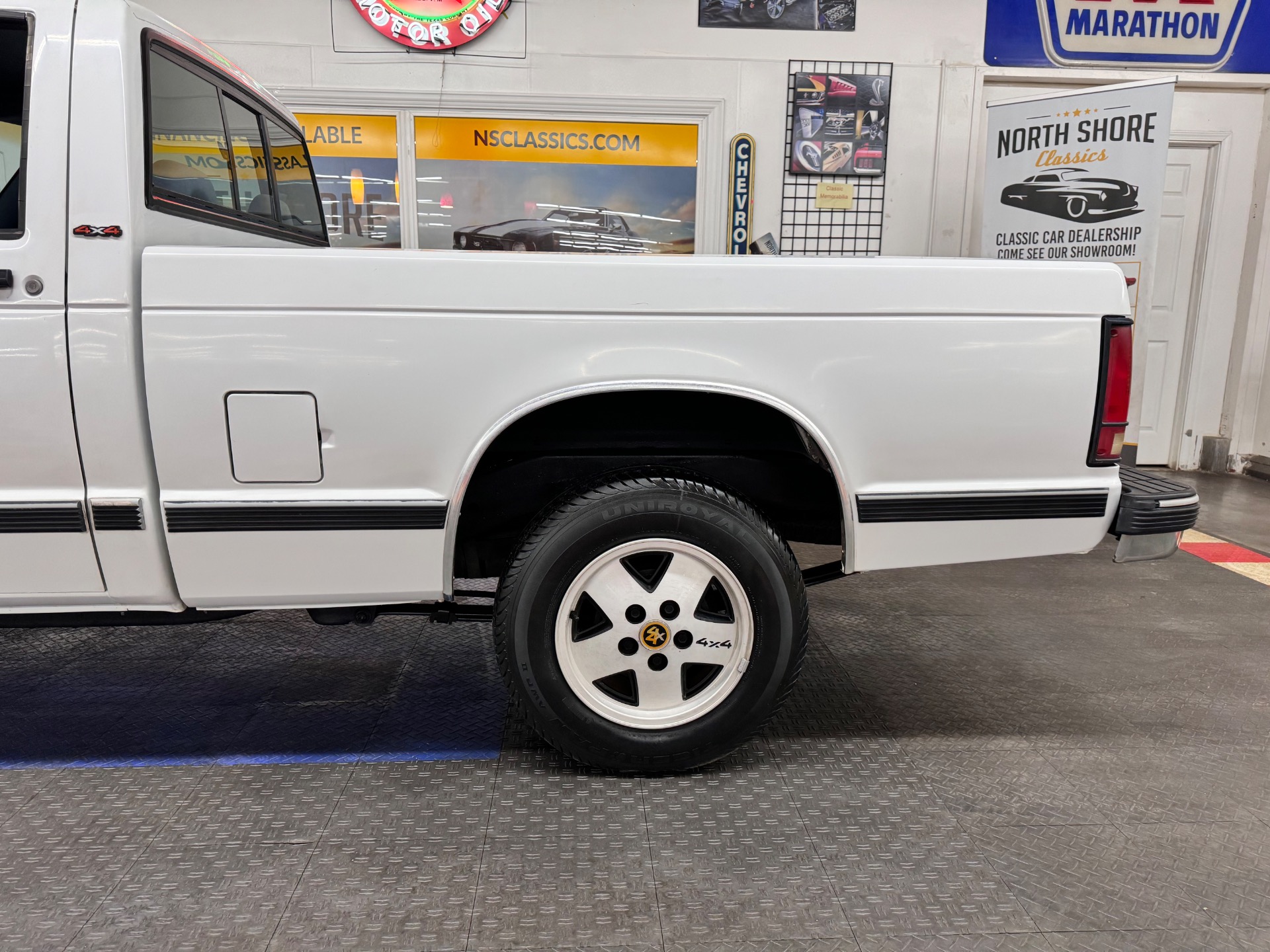 Used 1993 Chevrolet S-10 - 4.3L ENGINE - 4X4 - CLEAN SOUTHERN TRUCK -SEE VIDEO | Mundelein, IL