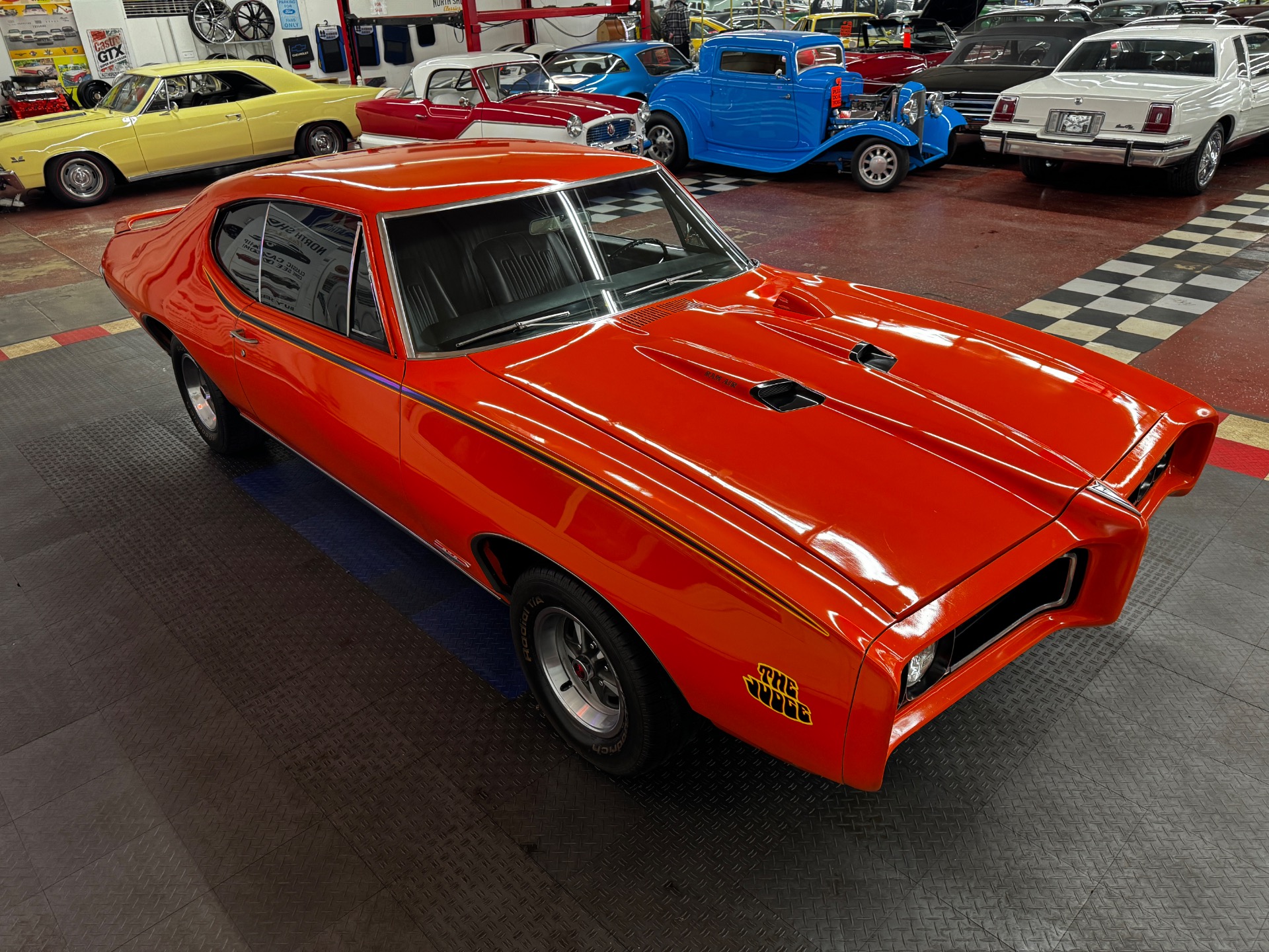 1968 Pontiac GTO 18