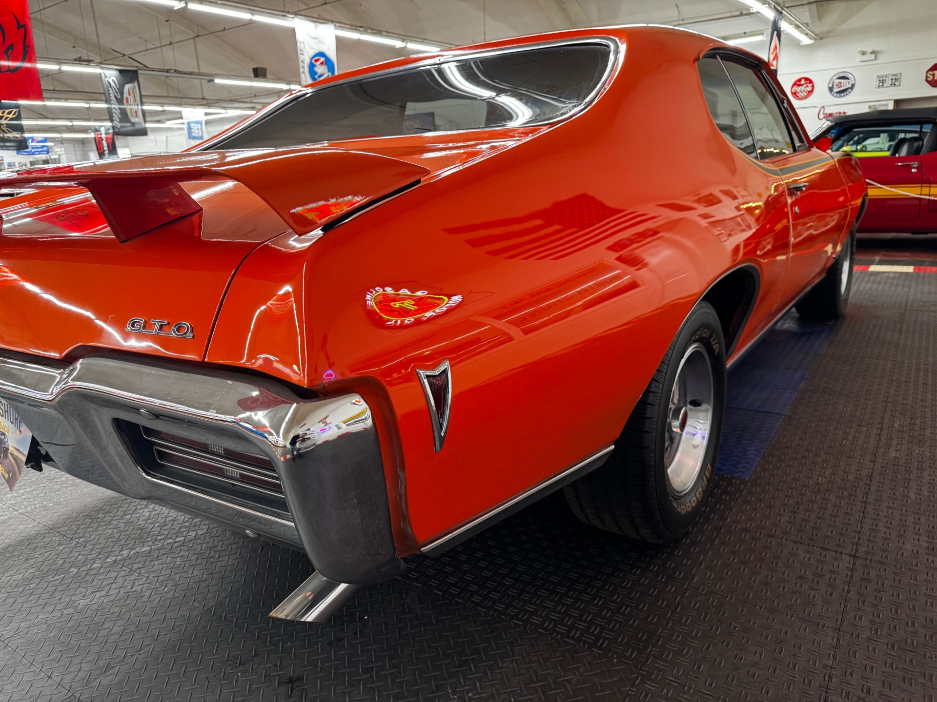 1968 Pontiac GTO 30