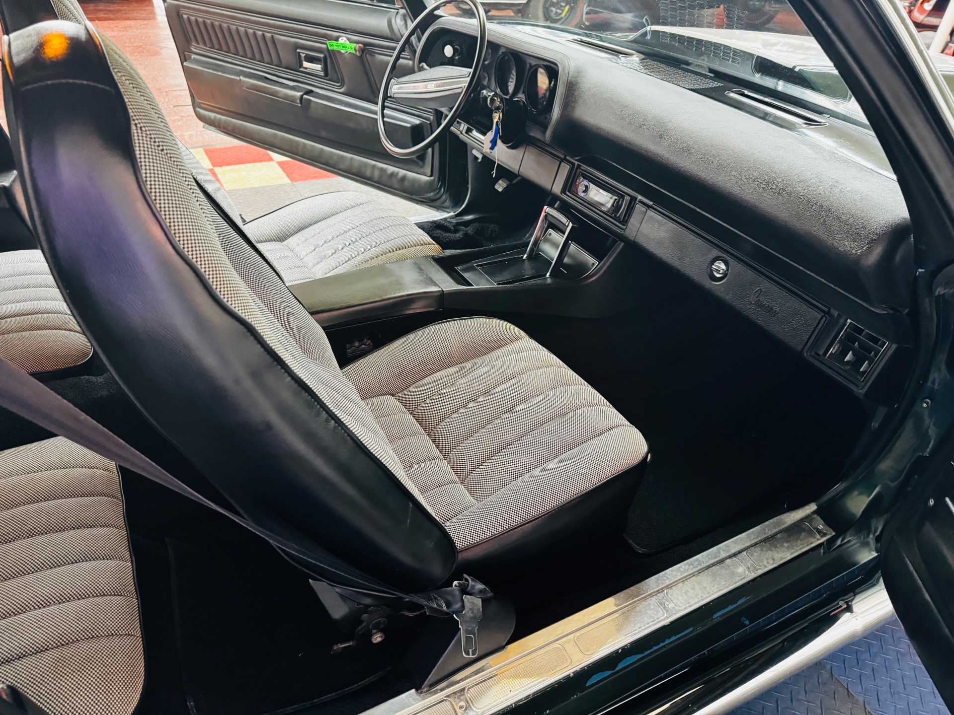 Used 1971 Chevrolet Camaro - BALDWIN MOTION TRIBUTE - 454 ENGINE - SEE VIDEO | Mundelein, IL