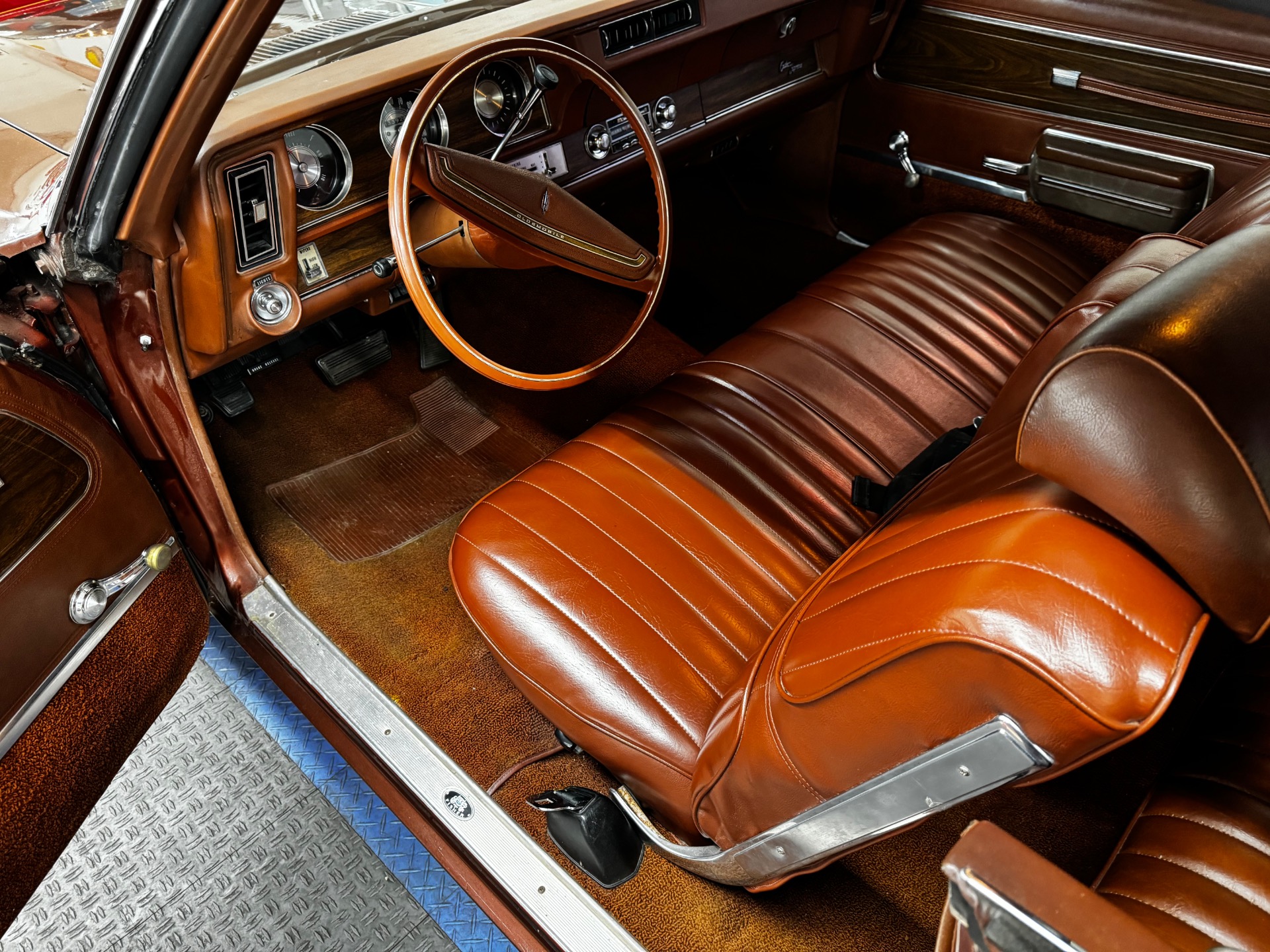 Used 1971 Oldsmobile Cutlass - 2 DOOR HARDTOP - GREAT DRIVING CLASSIC -SEE VIDEO | Mundelein, IL