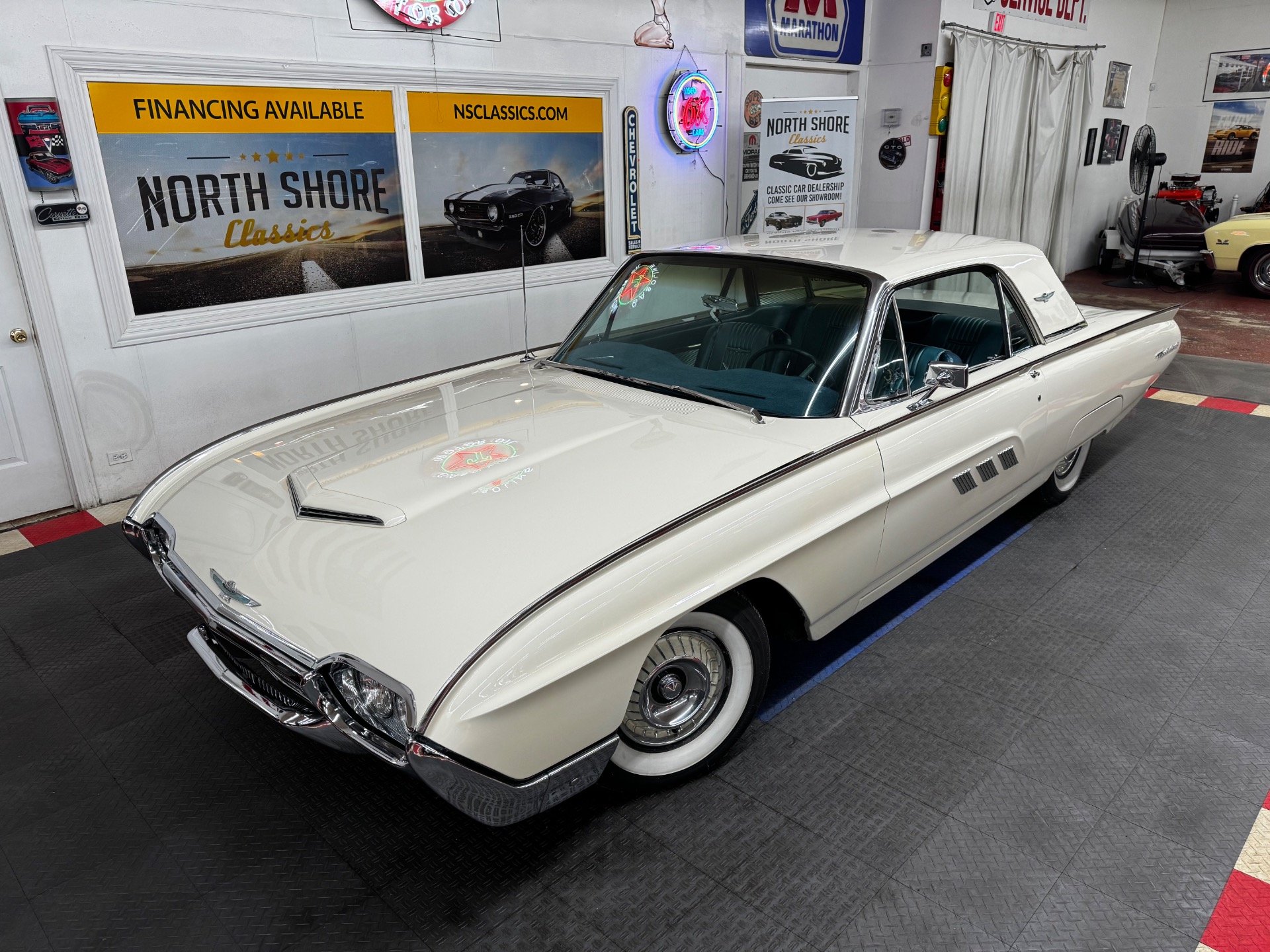 1963 Ford Thunderbird 1