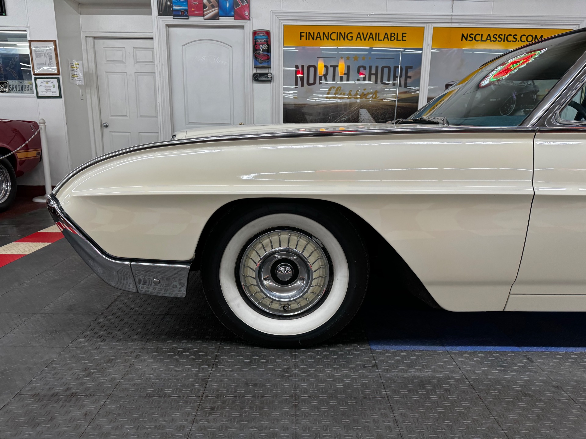 1963 Ford Thunderbird 21