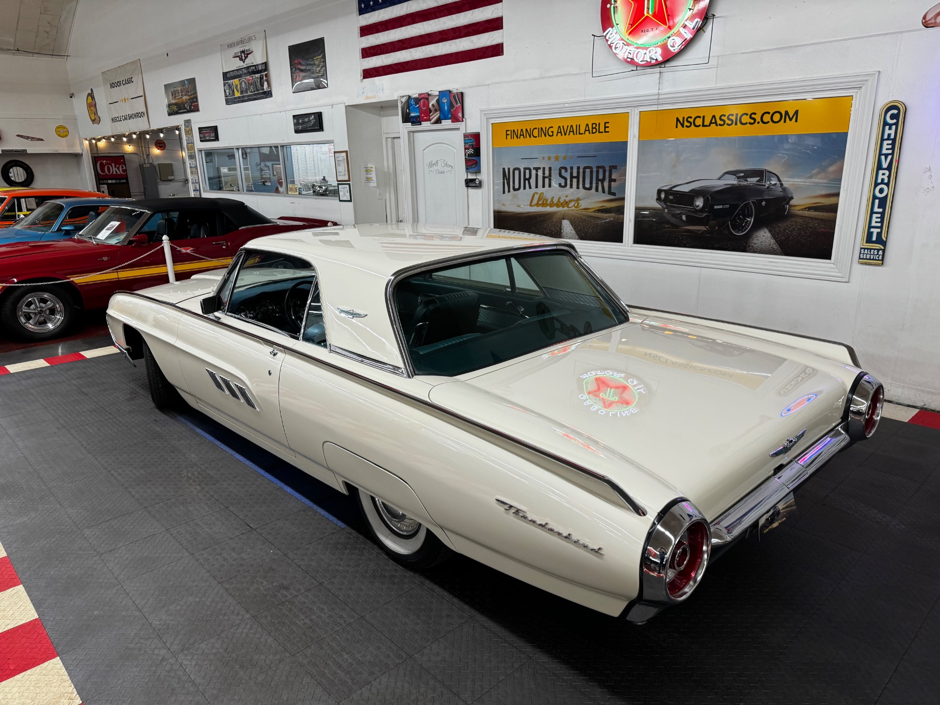 1963 Ford Thunderbird 3