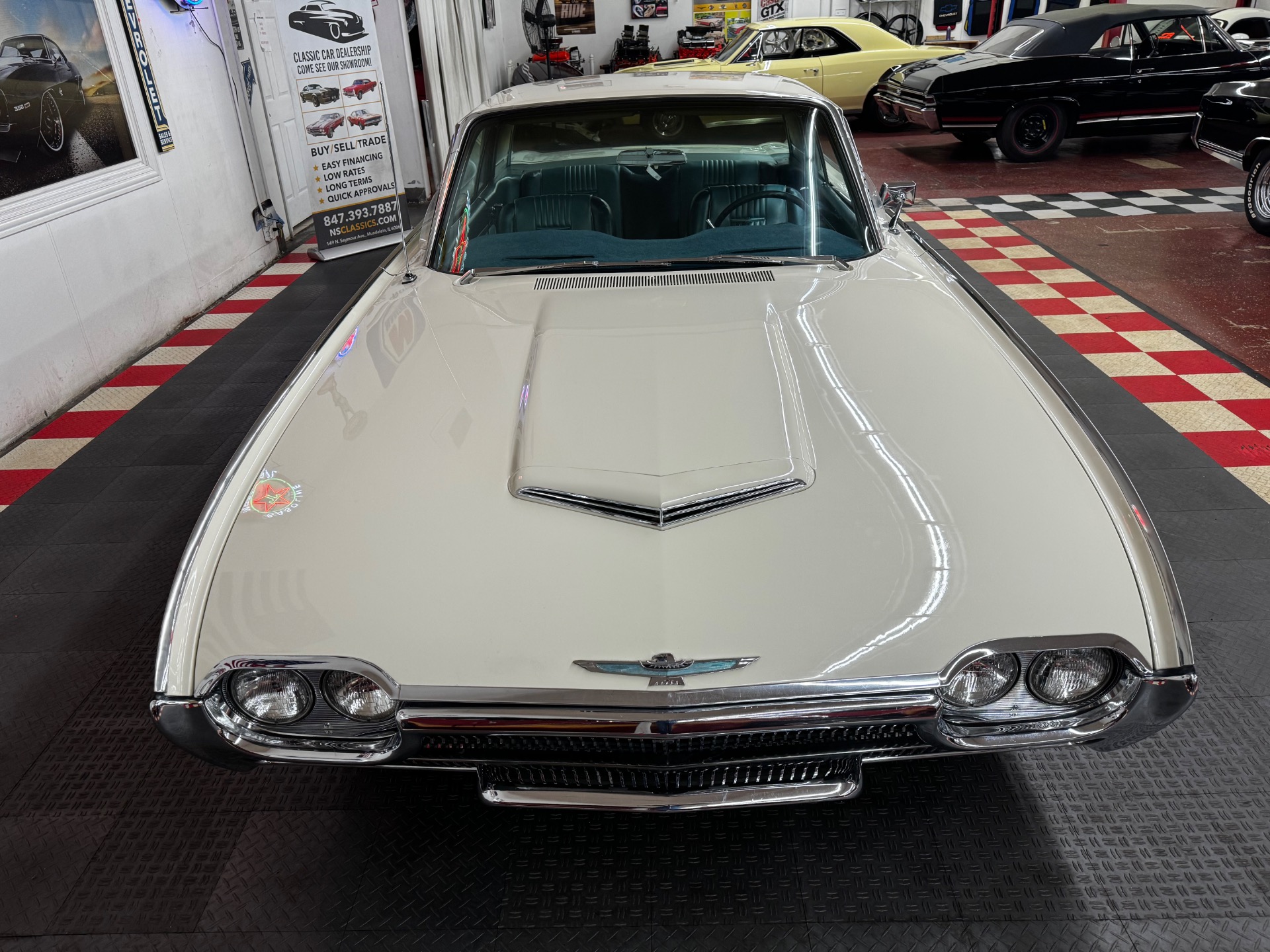 1963 Ford Thunderbird 5