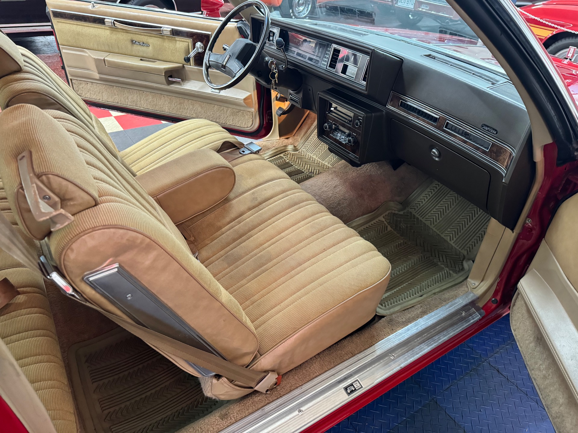 Used 1982 Oldsmobile Cutlass Supreme Clean Driver-SEE VIDEO | Mundelein, IL