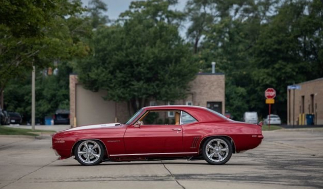 1969 Chevrolet Camaro 2
