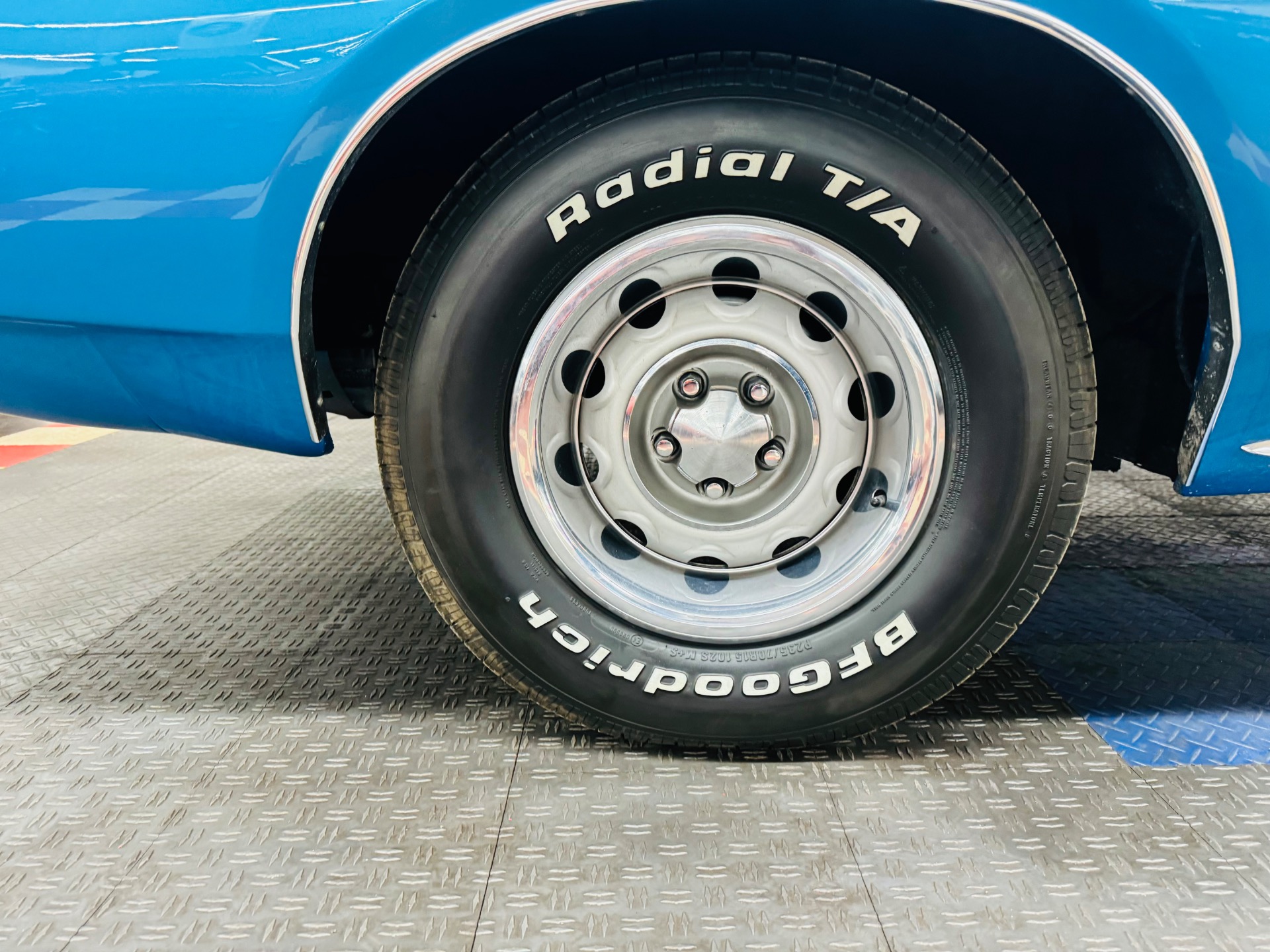 Used 1972 Dodge Charger - GREAT CLASSIC CRUISER - FACTORY AC -SEE VIDEO | Mundelein, IL