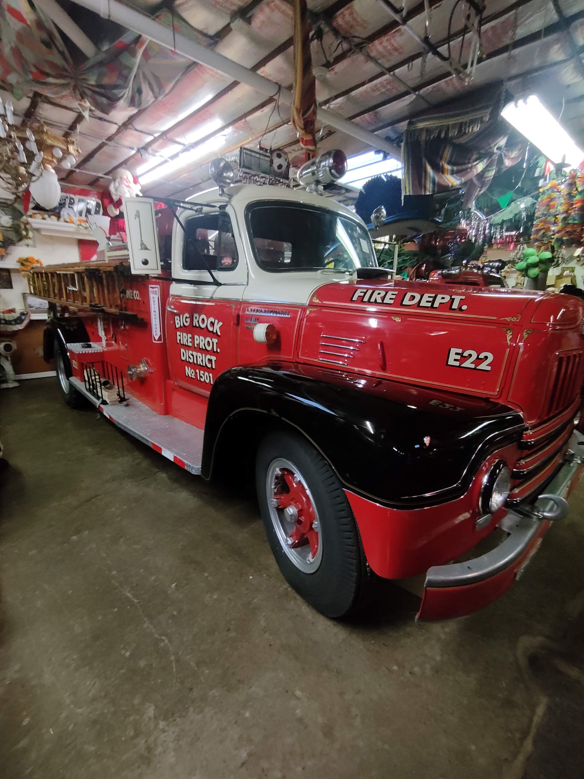 Used 1951 International Fire Truck Nicely Restored Firetruck | Mundelein, IL