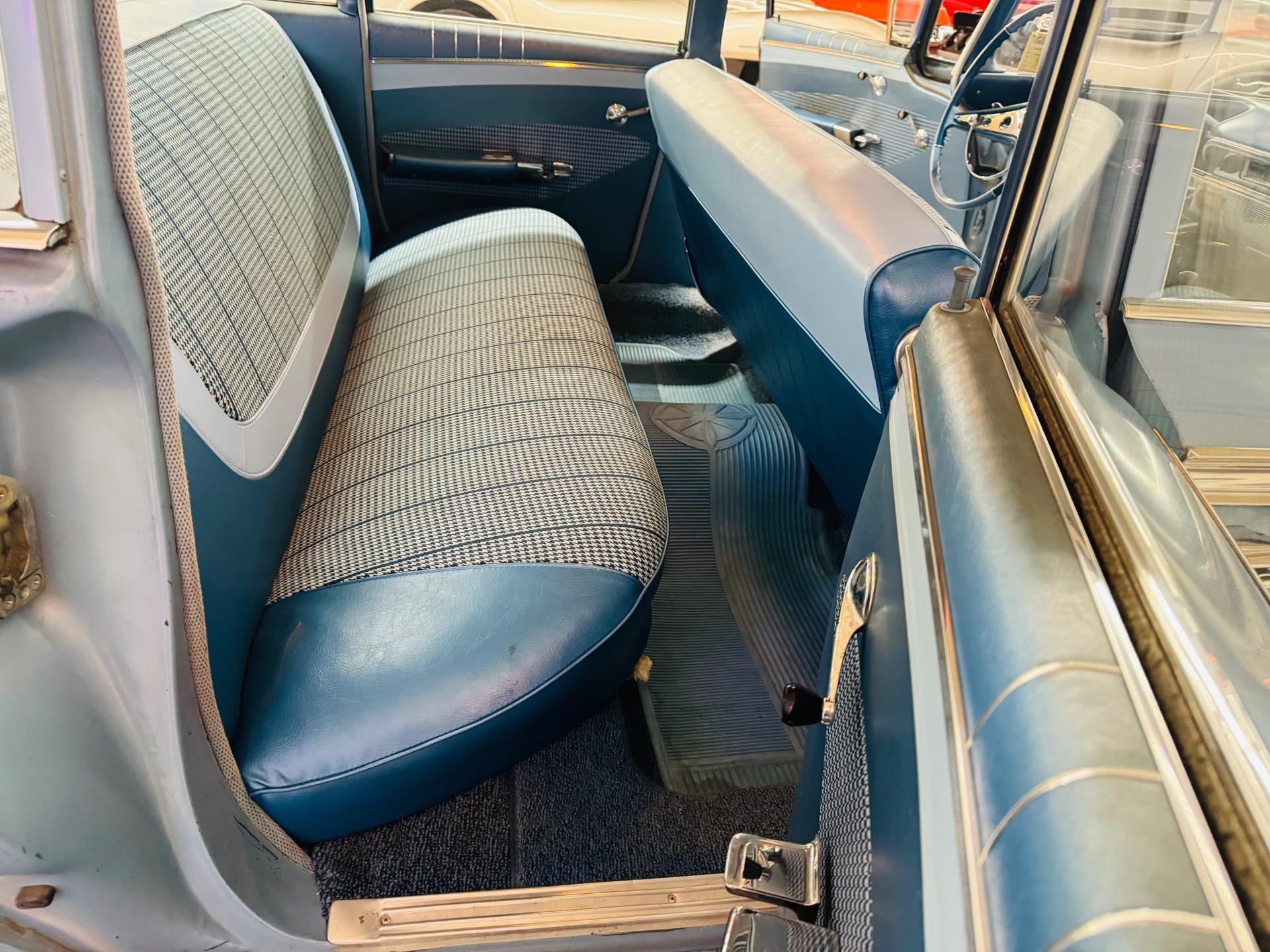 Used 1960 Chevrolet Impala - 4 DOOR SEDAN - ORIGINAL PAINT - 283 ENGINE | Mundelein, IL