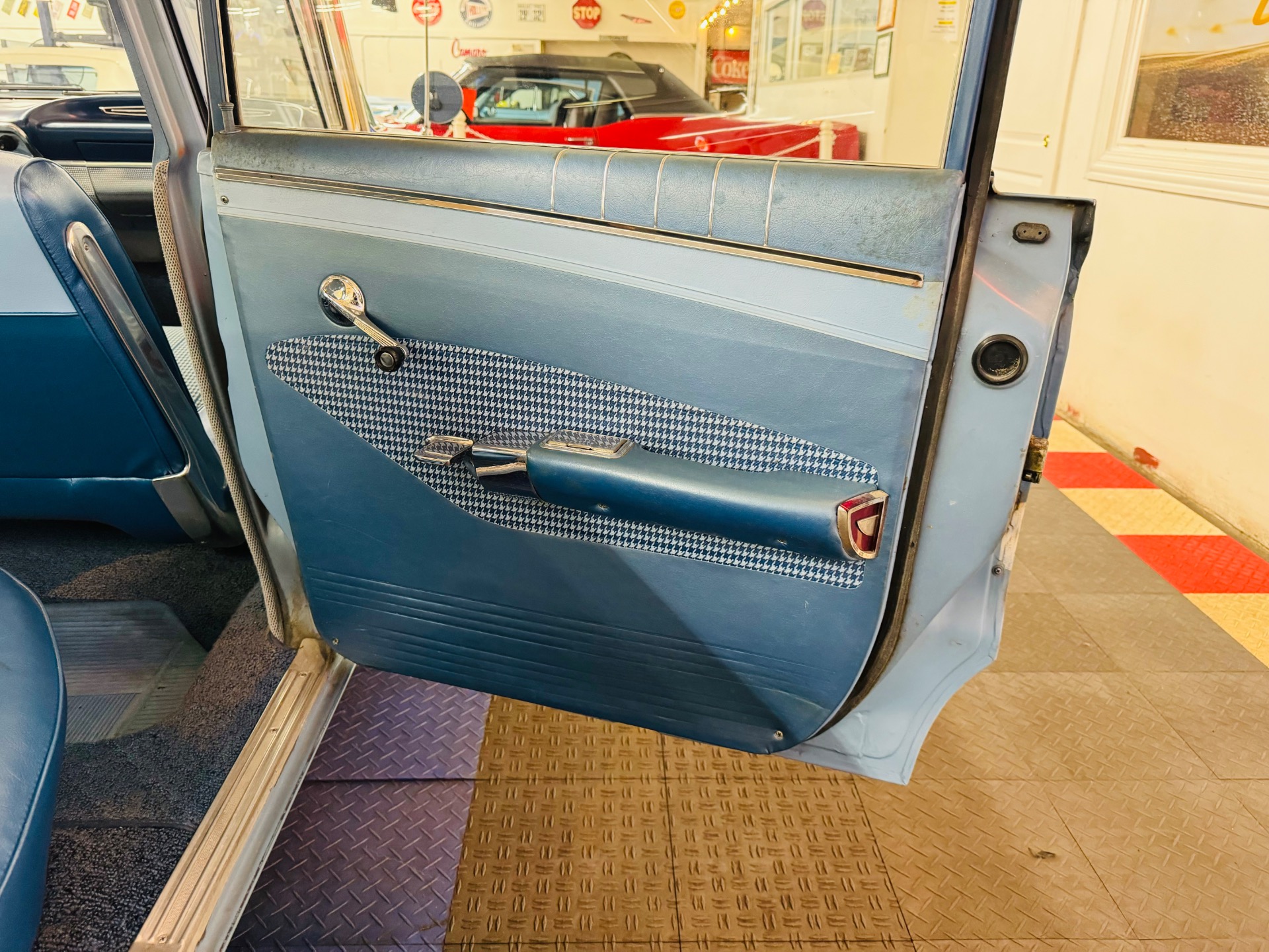 Used 1960 Chevrolet Impala - 4 DOOR SEDAN - ORIGINAL PAINT - 283 ENGINE | Mundelein, IL
