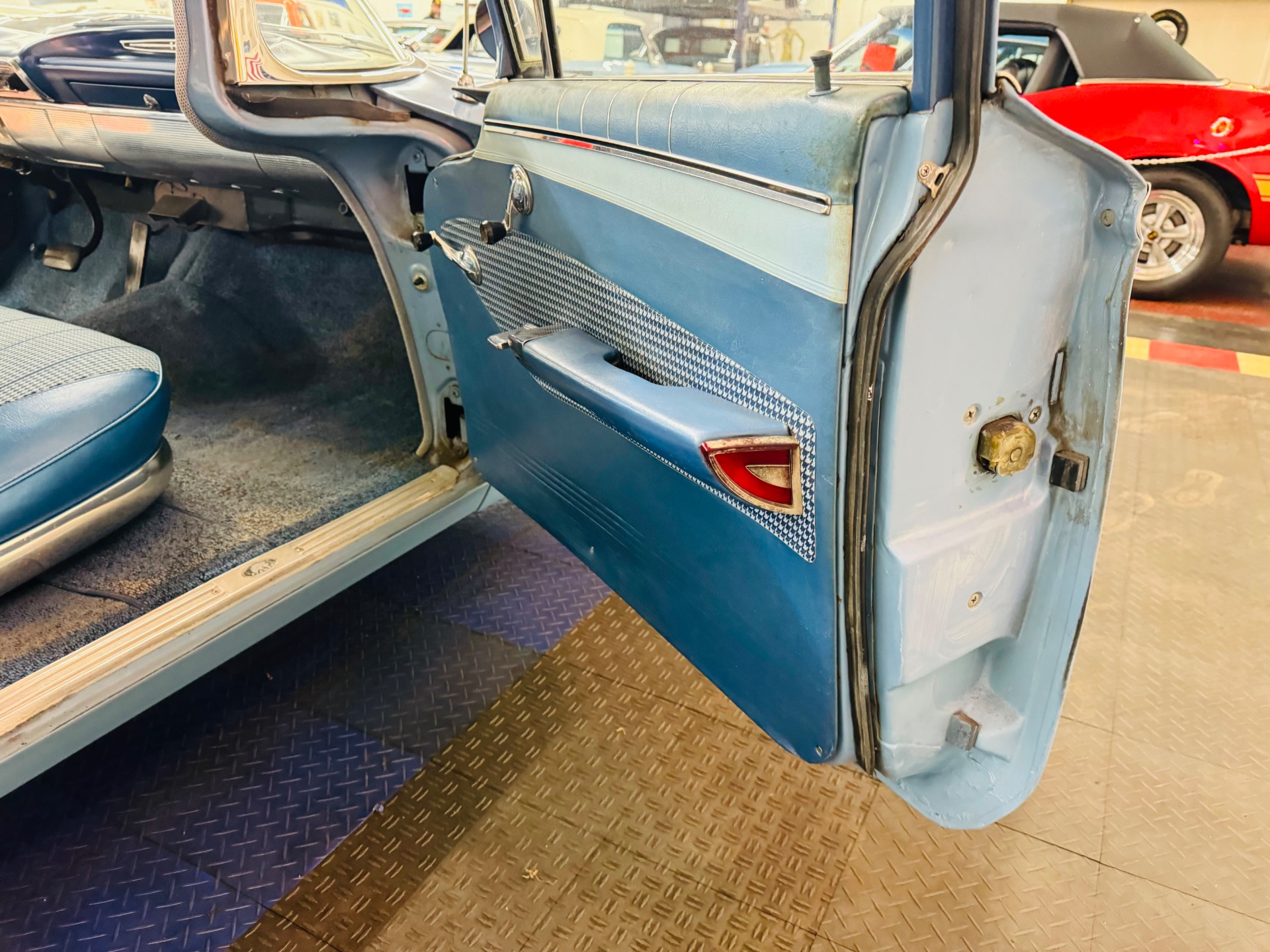 Used 1960 Chevrolet Impala - 4 DOOR SEDAN - ORIGINAL PAINT - 283 ENGINE | Mundelein, IL