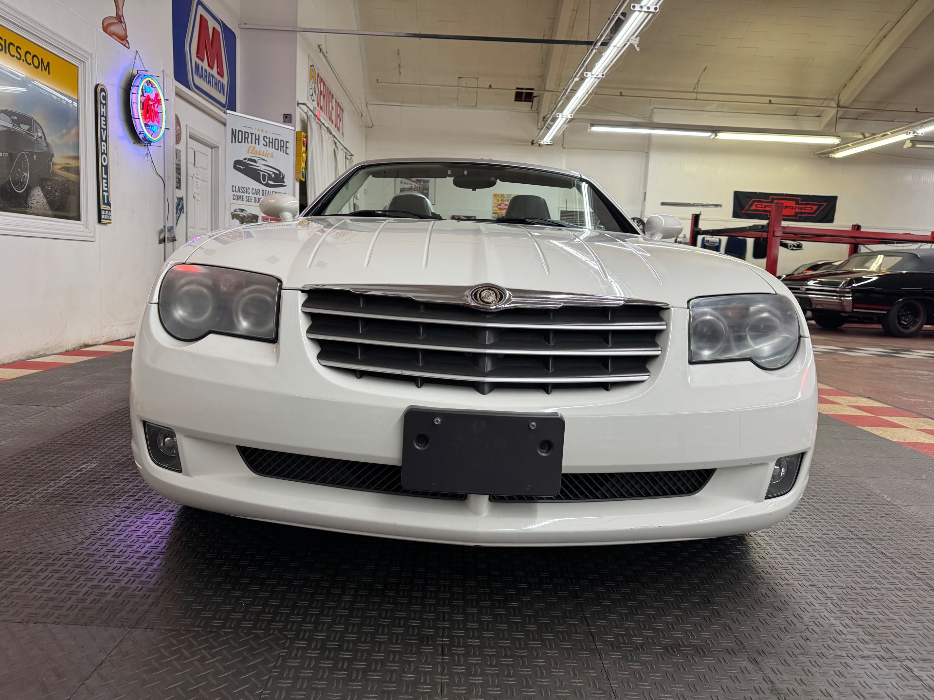 2005 Chrysler Crossfire 11