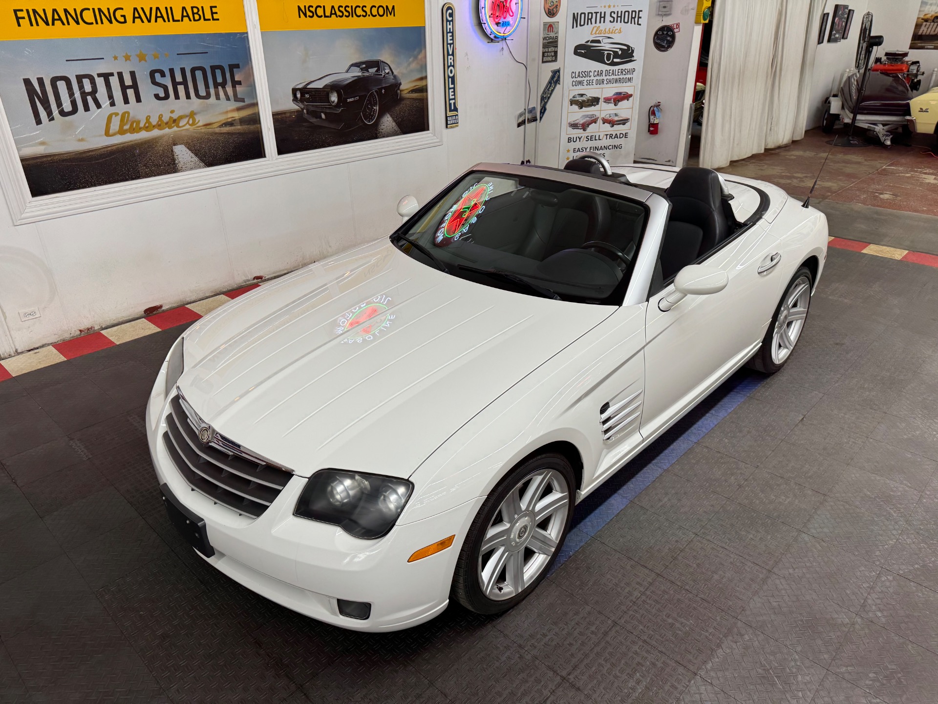 2005 Chrysler Crossfire 32