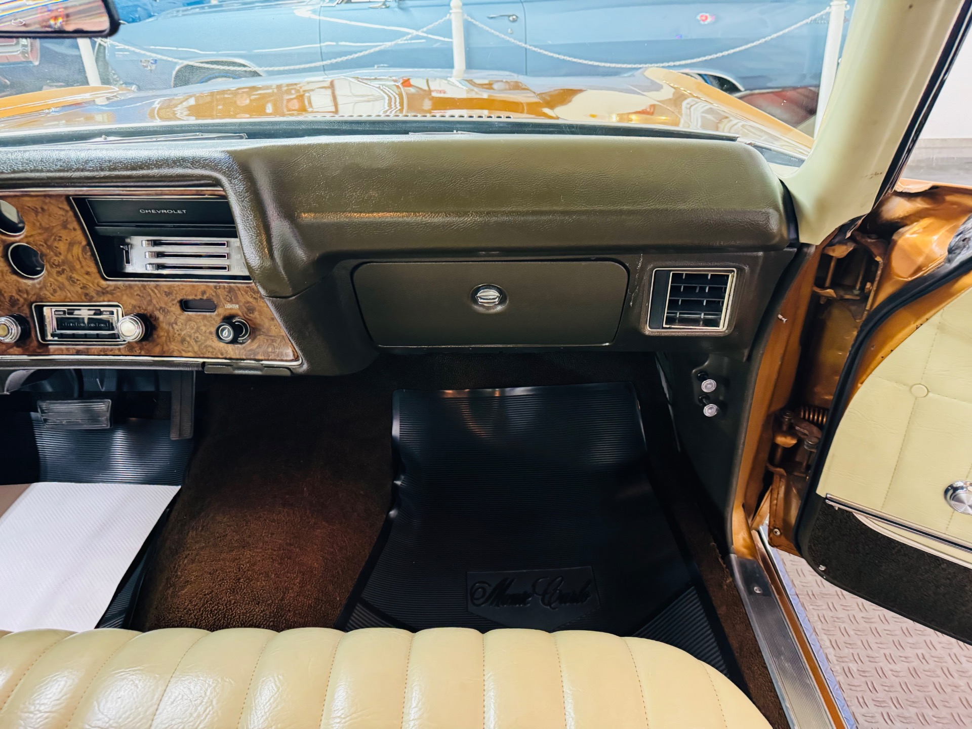 1972 Chevrolet Monte Carlo 43
