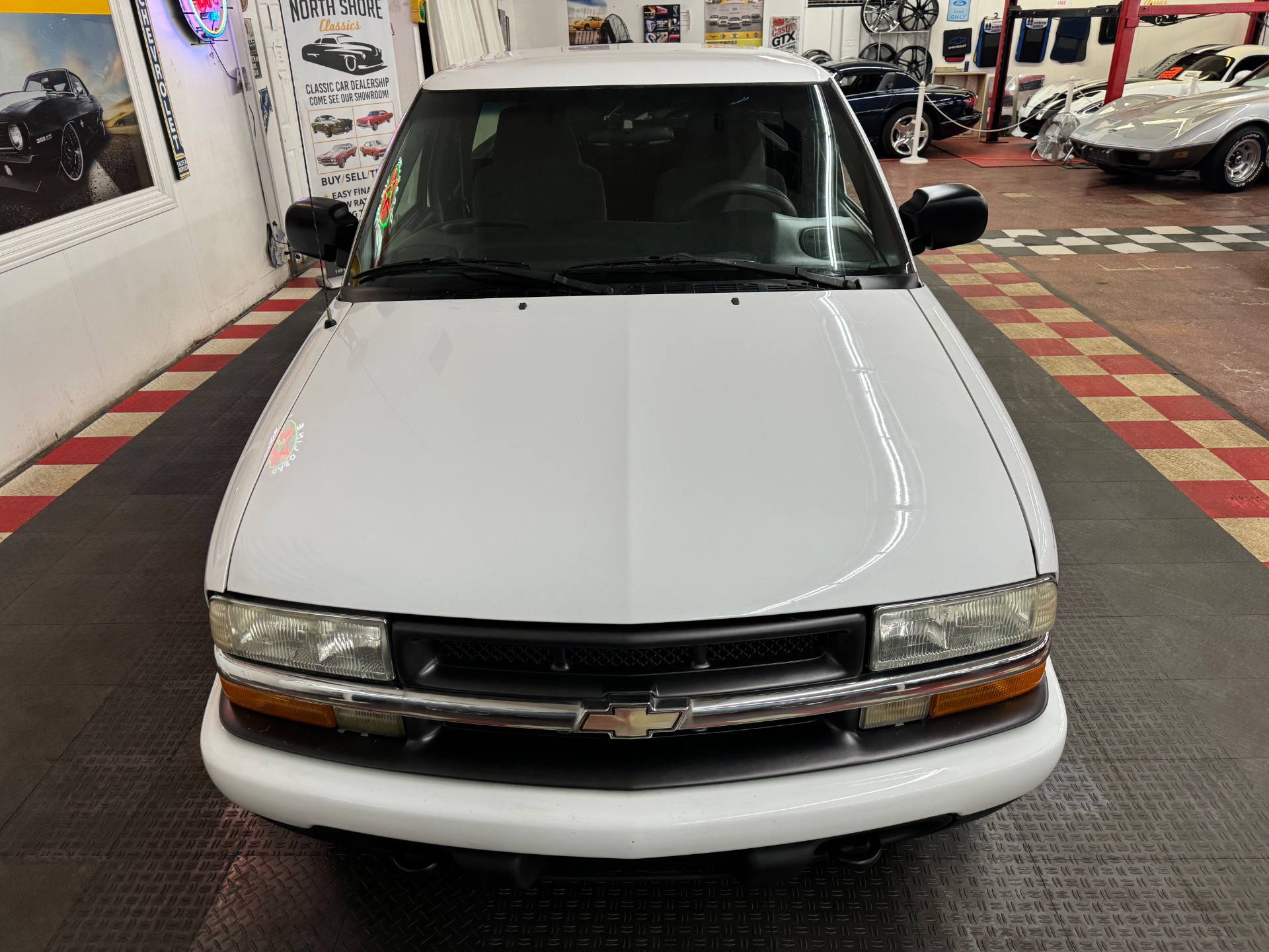 2002 Chevrolet S-10 5